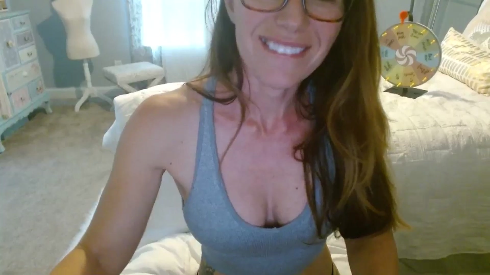 Gallery image thumbnail from ellakane699's myfreecams stream on, 10/10/2025, 14:58 image 11 of 20