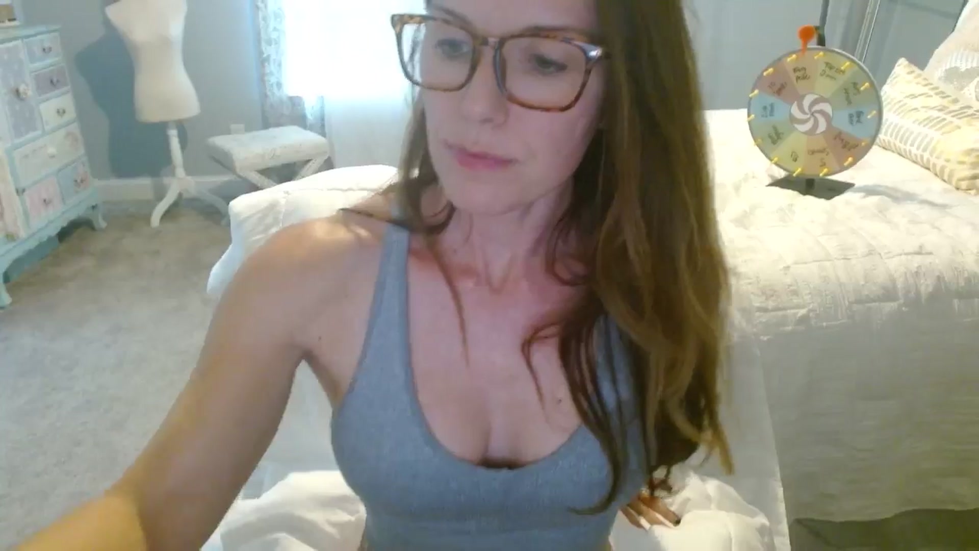 Gallery image thumbnail from ellakane699's myfreecams stream on, 10/10/2025, 14:58 image 14 of 20
