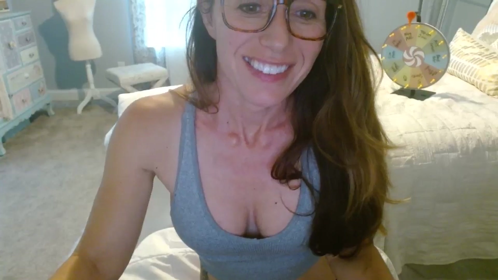 Gallery image thumbnail from ellakane699's myfreecams stream on, 10/10/2025, 14:58 image 4 of 20