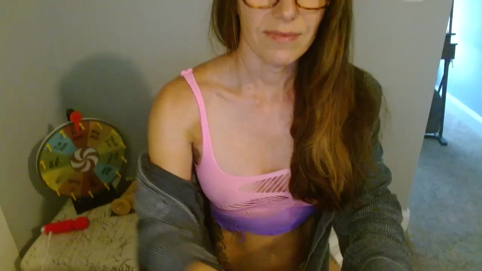 Gallery image thumbnail from ellakane699's myfreecams stream on, 10/14/2025, 14:10 image 8 of 20