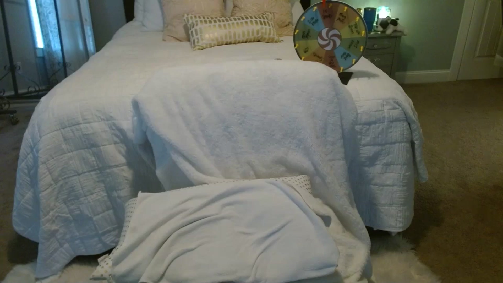 Gallery image thumbnail from ellakane699's myfreecams stream on, 11/06/2025, 16:13 image 19 of 20