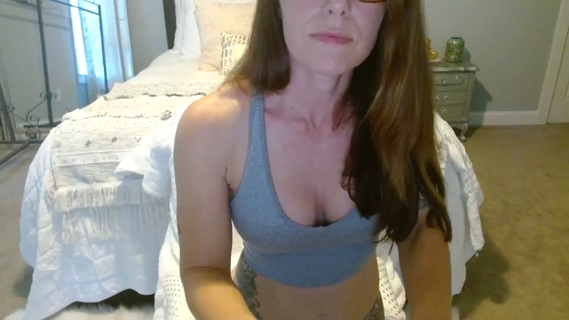 Gallery image thumbnail from ellakane699's myfreecams stream on, 11/11/2025, 16:18 image 4 of 20