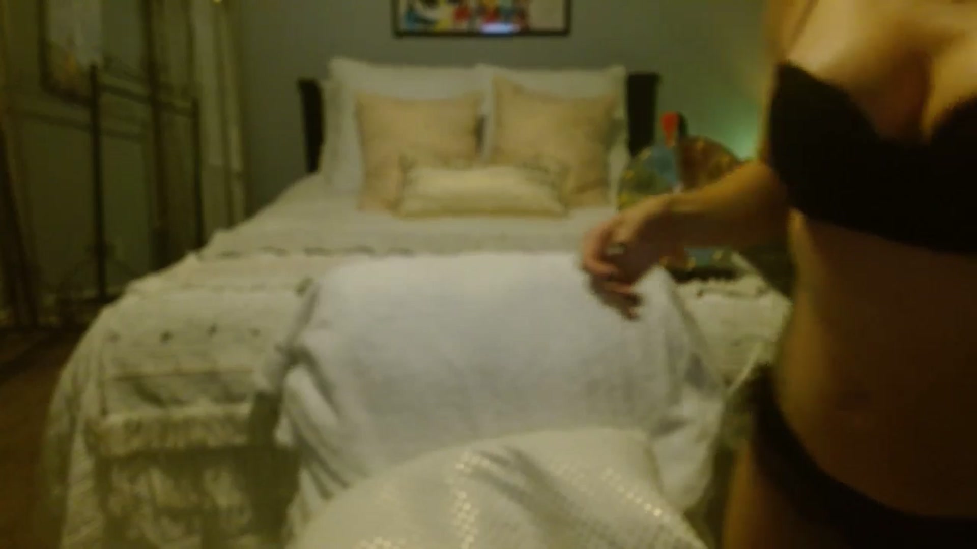 Gallery image thumbnail from ellakane699's myfreecams stream on, 11/12/2025, 03:15 image 10 of 20