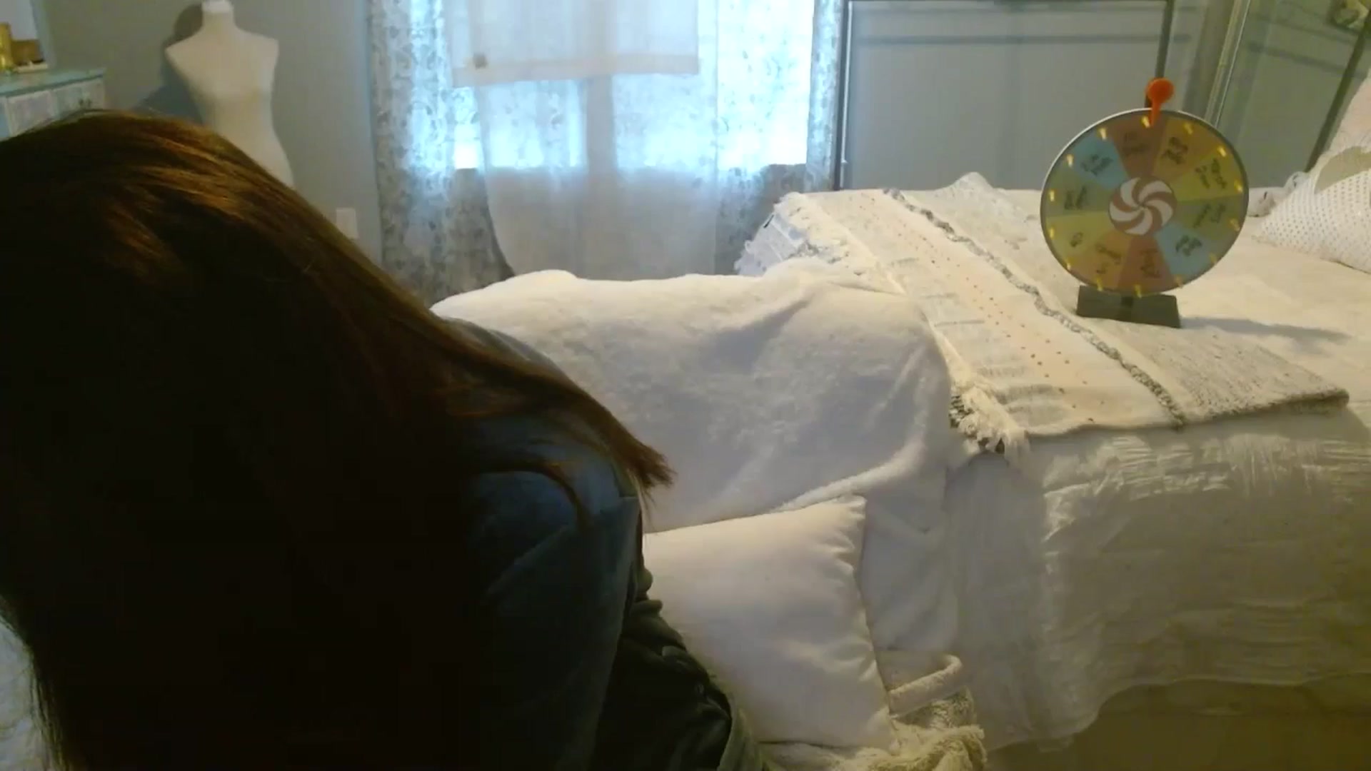 Gallery image thumbnail from ellakane699's myfreecams stream on, 12/11/2025, 15:33 image 4 of 20