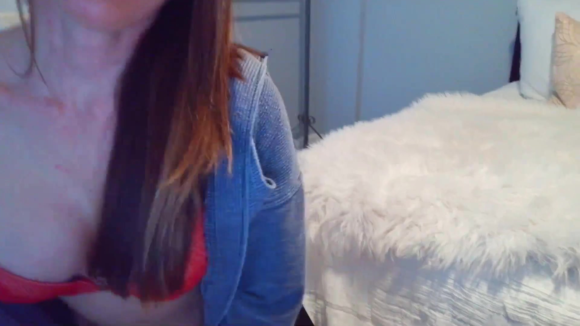 Gallery image thumbnail from ellakane699's myfreecams stream on, 02/17/2026, 15:44 image 6 of 20