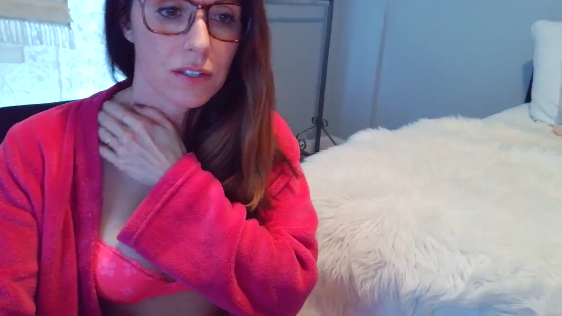 Gallery image thumbnail from ellakane699's myfreecams stream on, 02/23/2026, 20:16 image 5 of 20