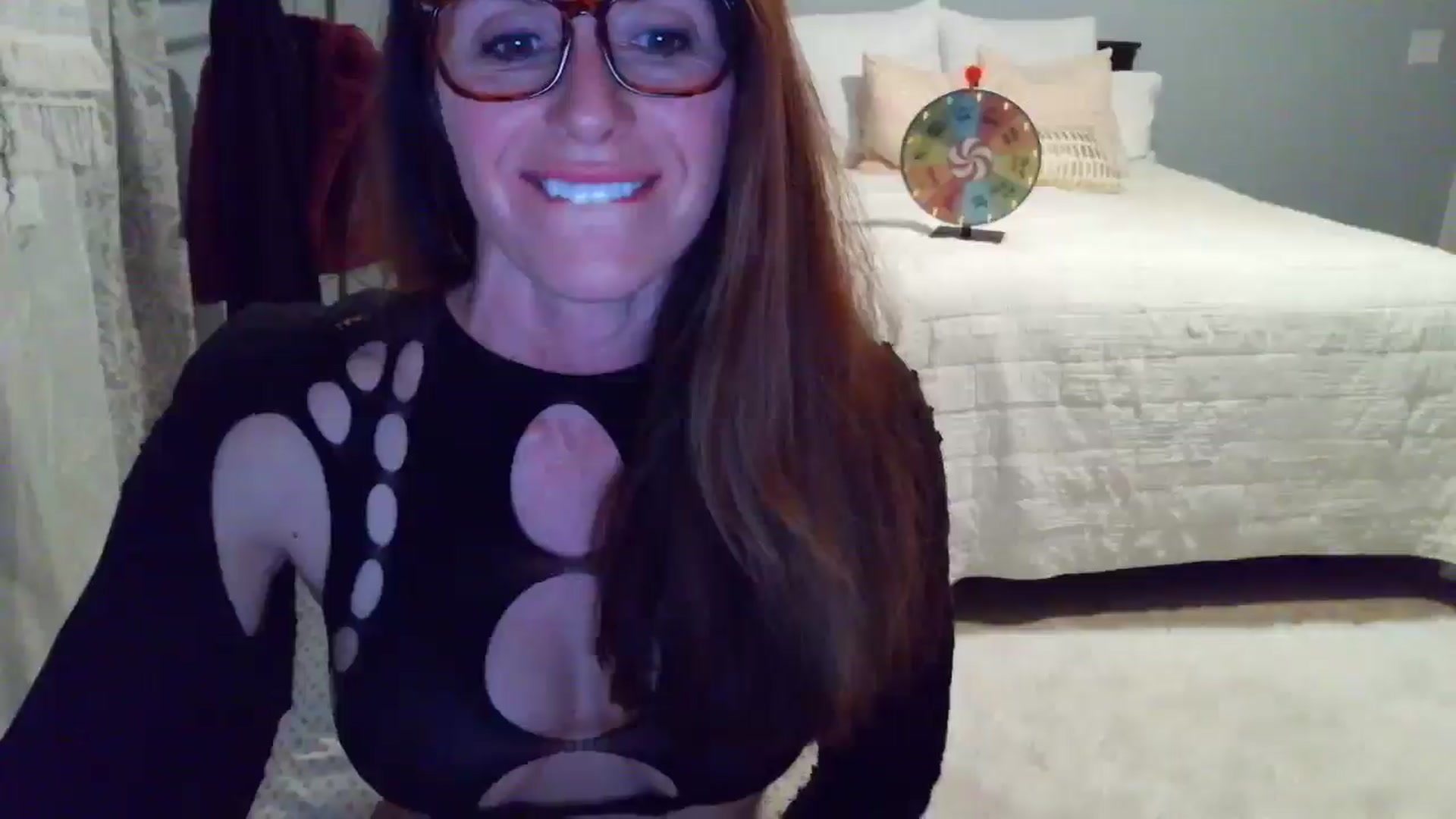 Gallery image thumbnail from ellakane699's myfreecams stream on, 03/06/2026, 11:30 image 10 of 20