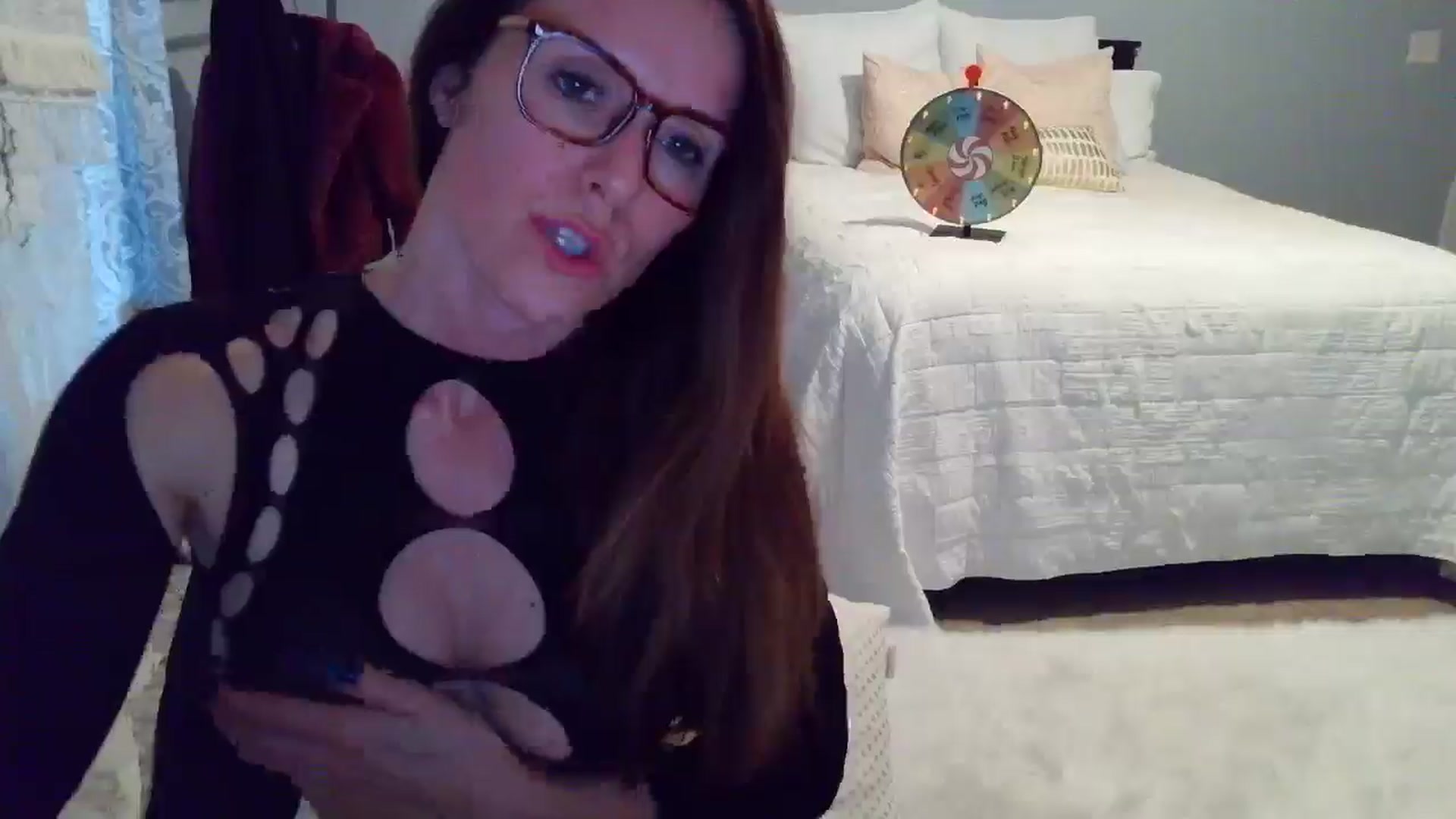 Gallery image thumbnail from ellakane699's myfreecams stream on, 03/06/2026, 11:57 image 4 of 20