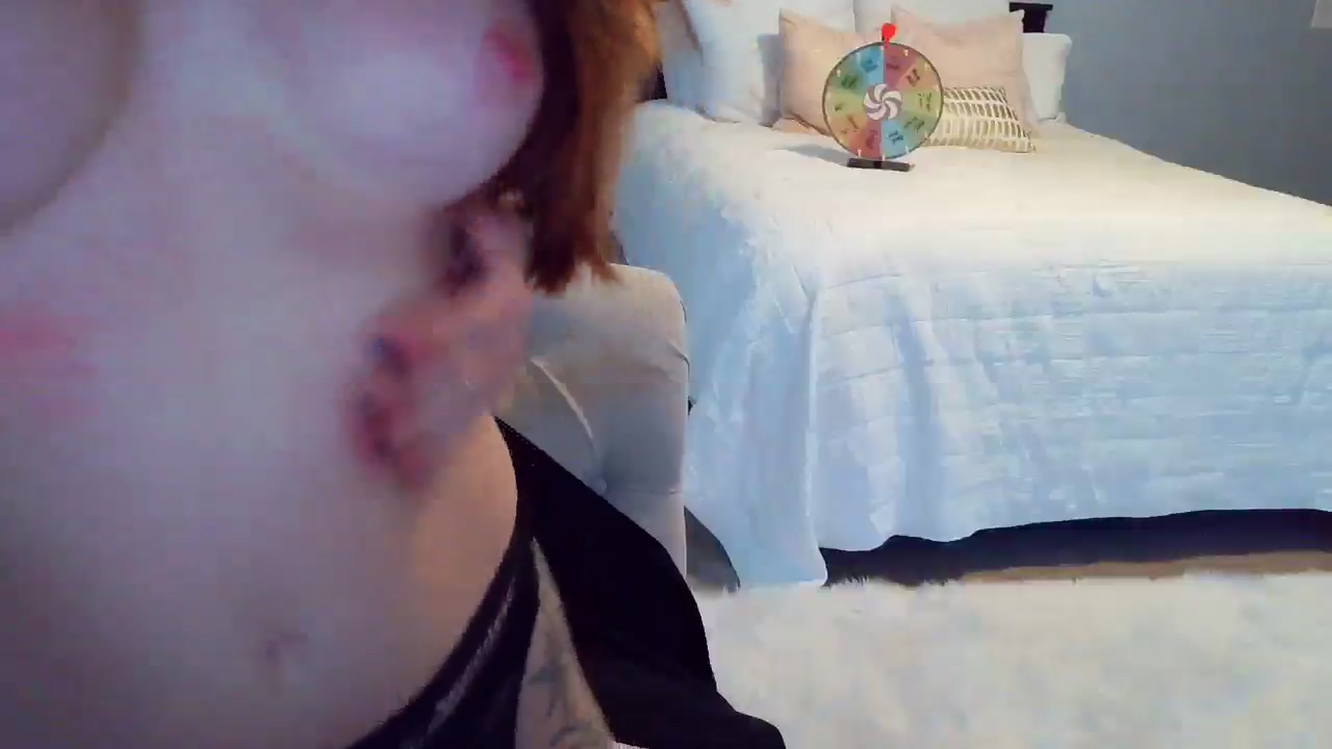 Gallery image thumbnail from ellakane699's myfreecams stream on, 03/06/2026, 13:40 image 18 of 20
