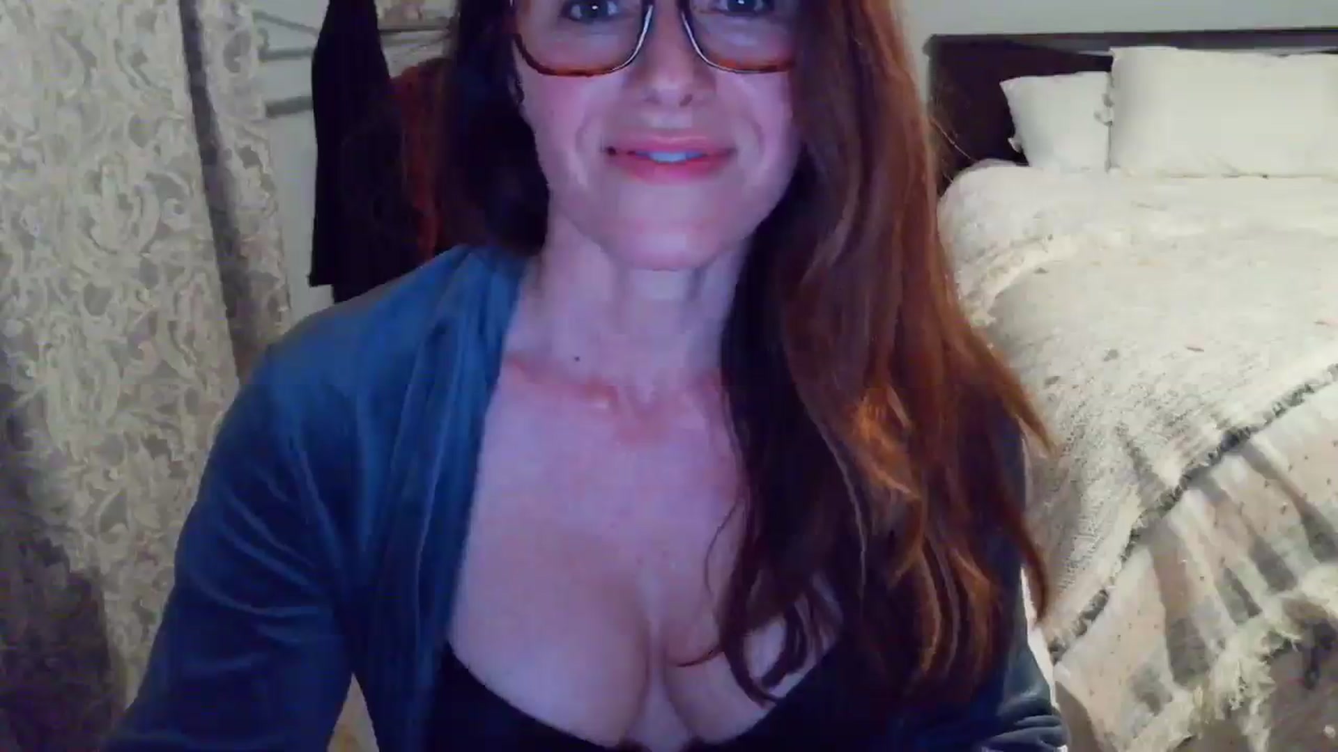 Gallery image thumbnail from ellakane699's myfreecams stream on, 03/13/2026, 02:54 image 10 of 20