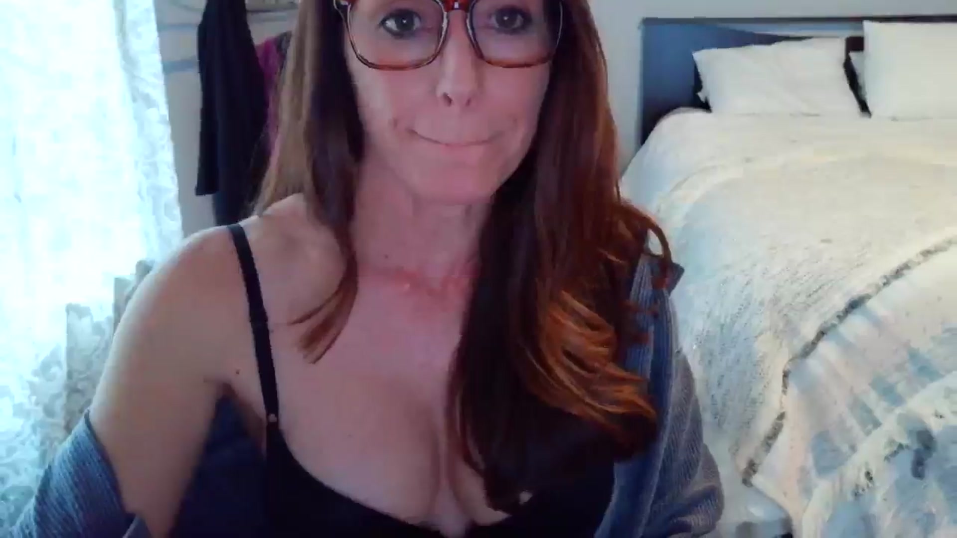 Gallery image thumbnail from ellakane699's myfreecams stream on, 03/18/2026, 13:40 image 14 of 20