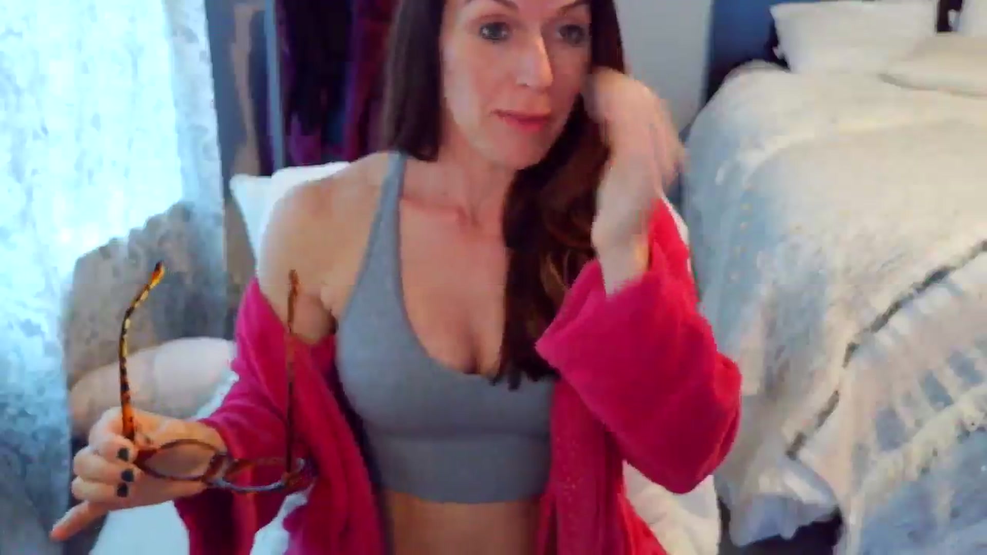 Gallery image thumbnail from ellakane699's myfreecams stream on, 03/20/2026, 14:06 image 10 of 20