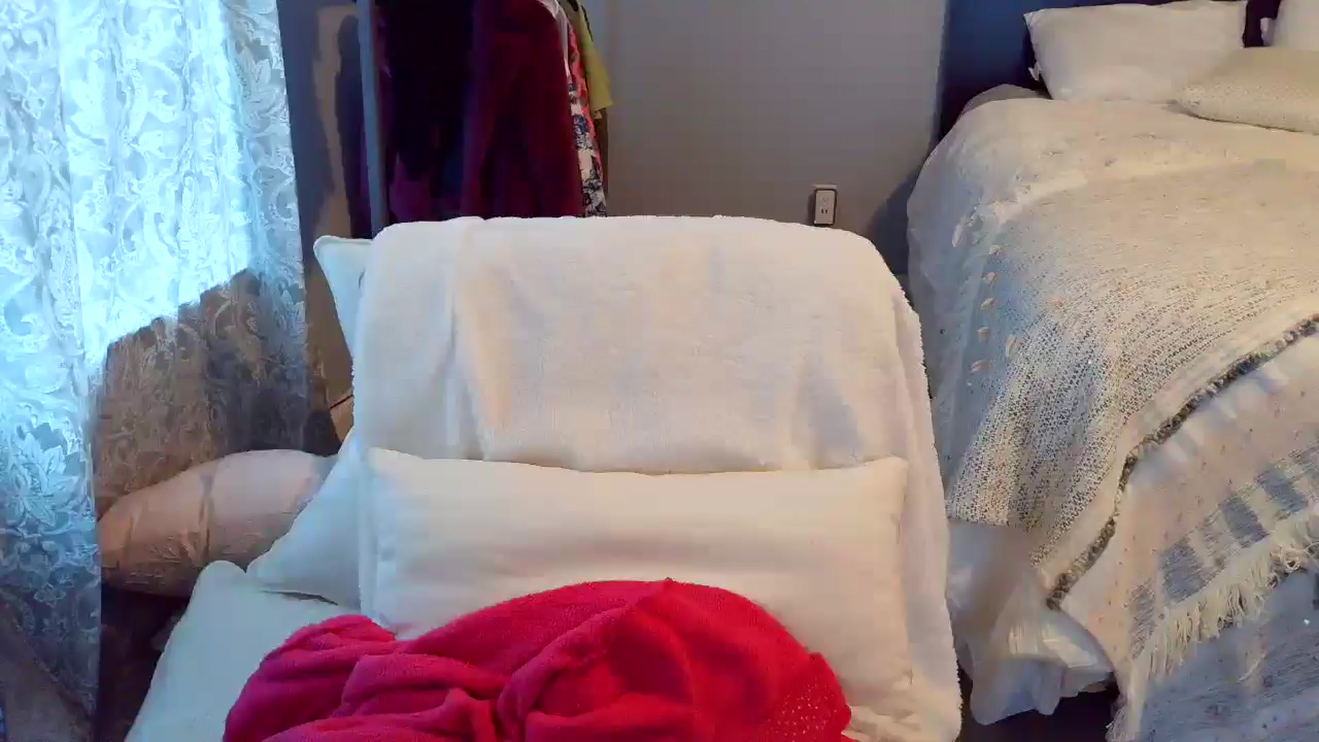 Gallery image thumbnail from ellakane699's myfreecams stream on, 03/20/2026, 14:06 image 19 of 20