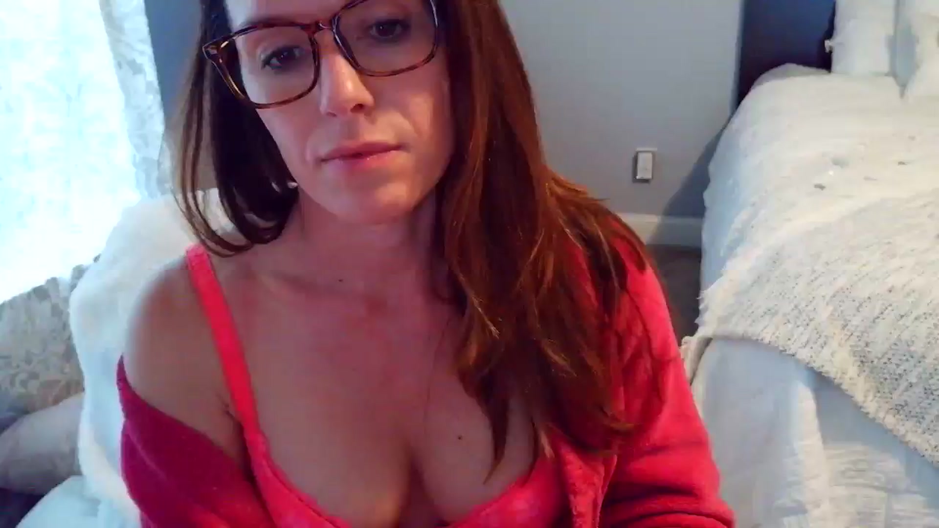 Gallery image thumbnail from ellakane699's myfreecams stream on, 03/26/2026, 13:36 image 1 of 20