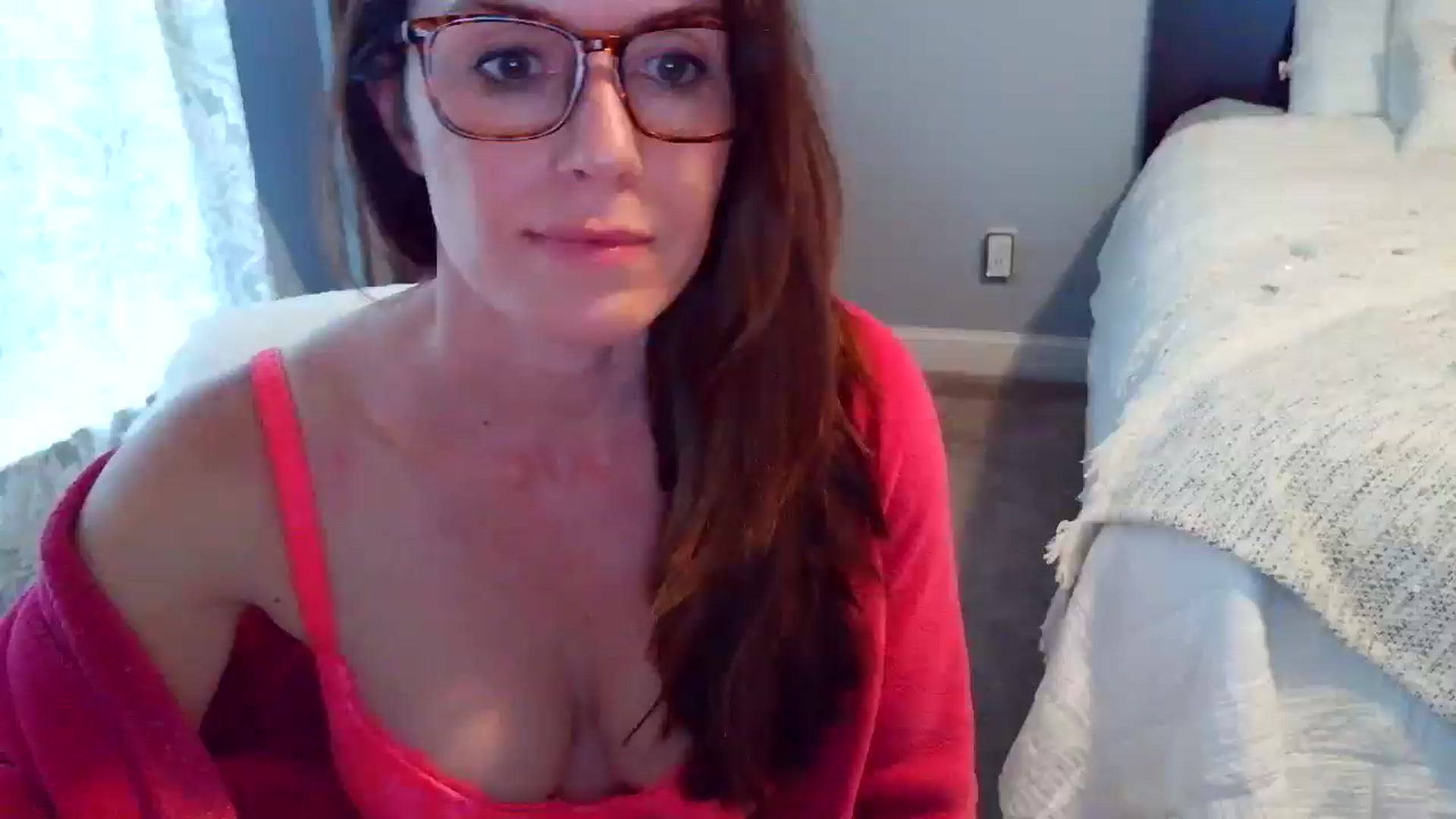Gallery image thumbnail from ellakane699's myfreecams stream on, 03/26/2026, 13:36 image 2 of 20