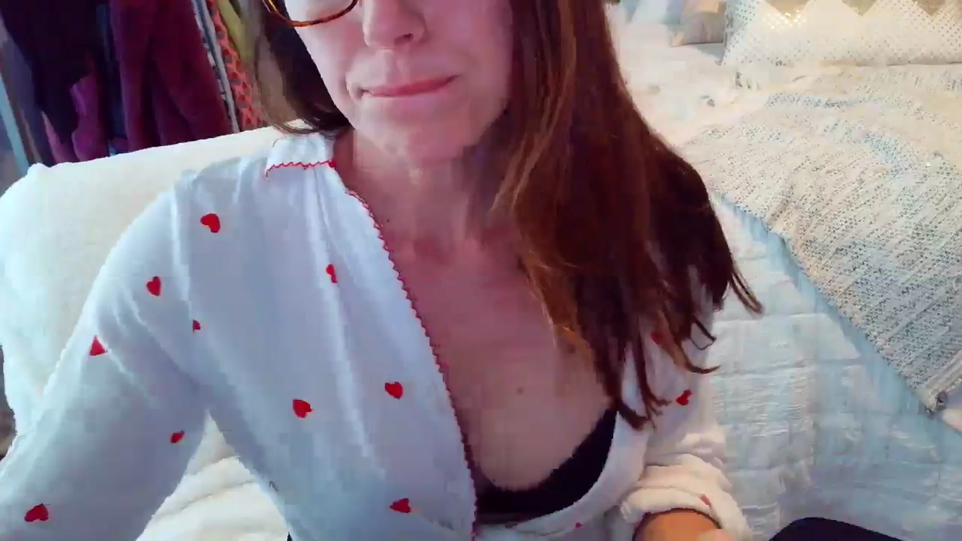 Gallery image thumbnail from ellakane699's myfreecams stream on, 03/27/2026, 12:42 image 18 of 20
