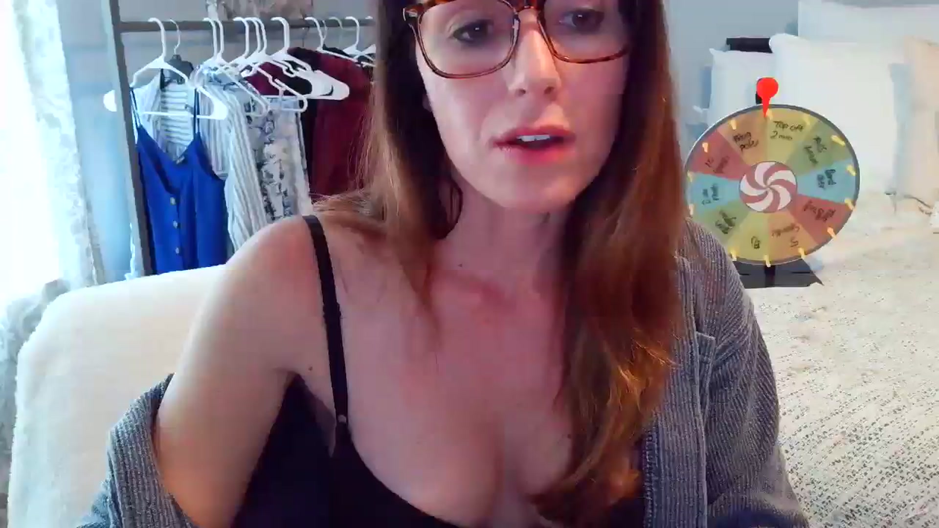 Gallery image thumbnail from ellakane699's myfreecams stream on, 04/10/2026, 12:14 image 20 of 20