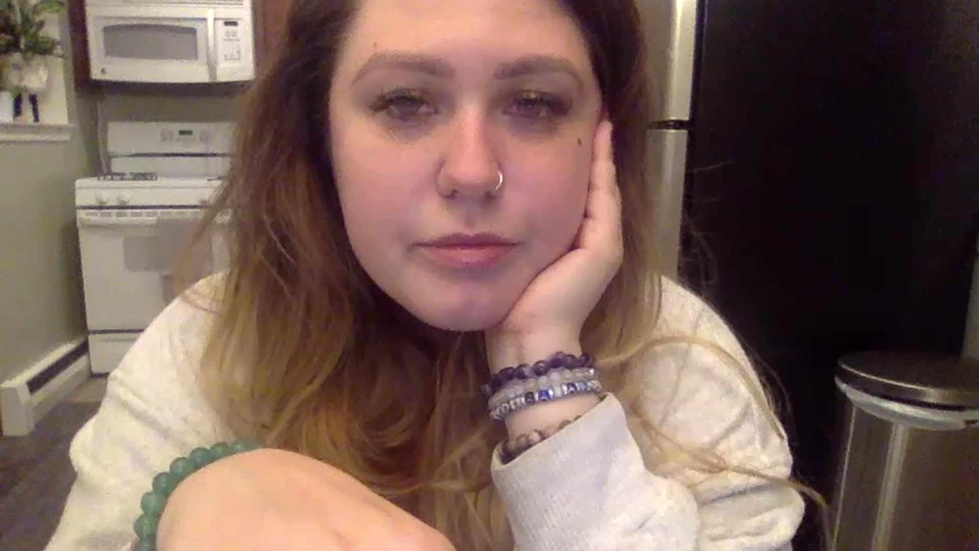 Gallery image thumbnail from ellegirlie's myfreecams stream on, 11/21/2022, 23:38 image 19 of 20