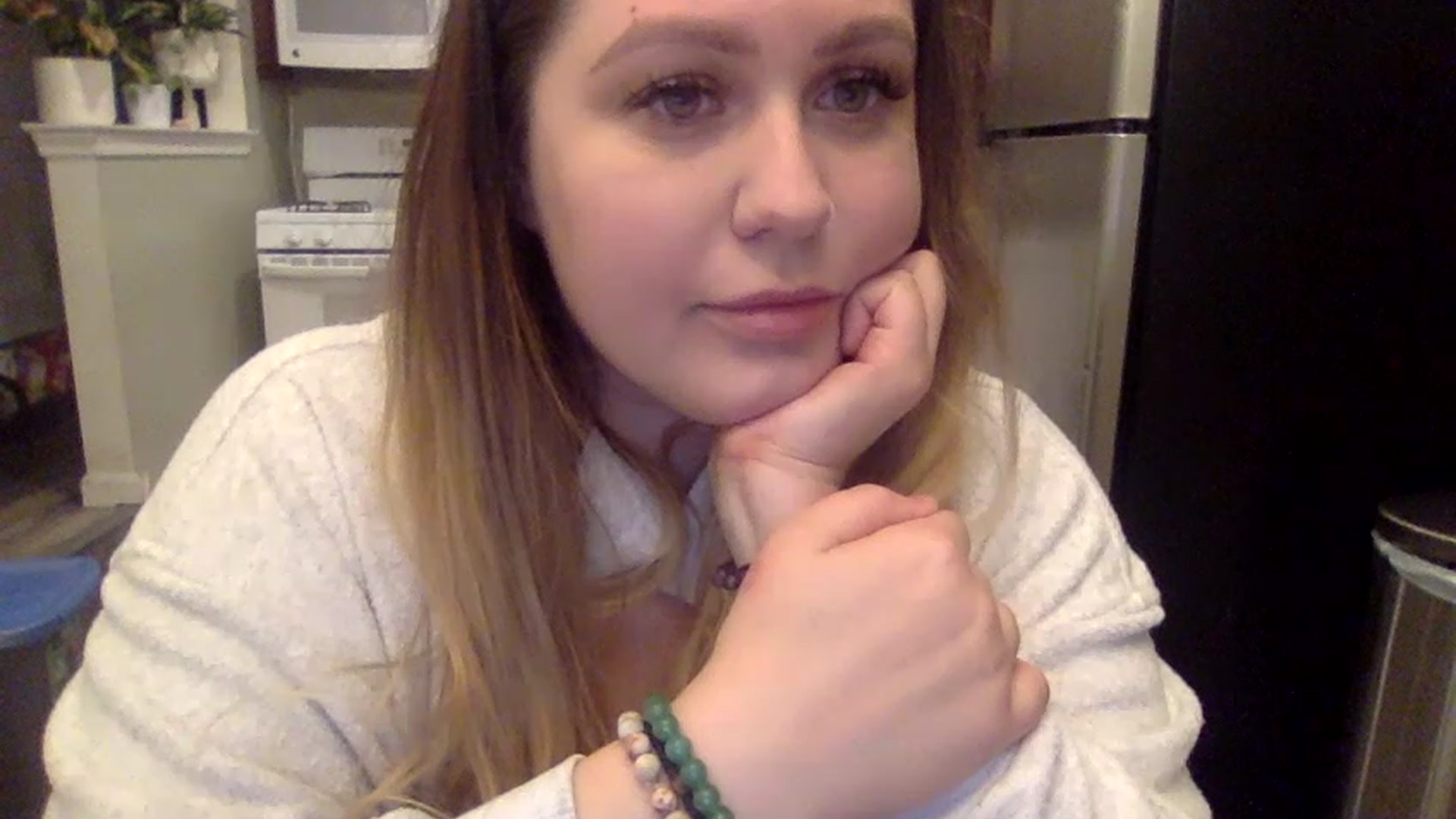 Gallery image thumbnail from ellegirlie's myfreecams stream on, 11/22/2022, 02:22 image 14 of 20