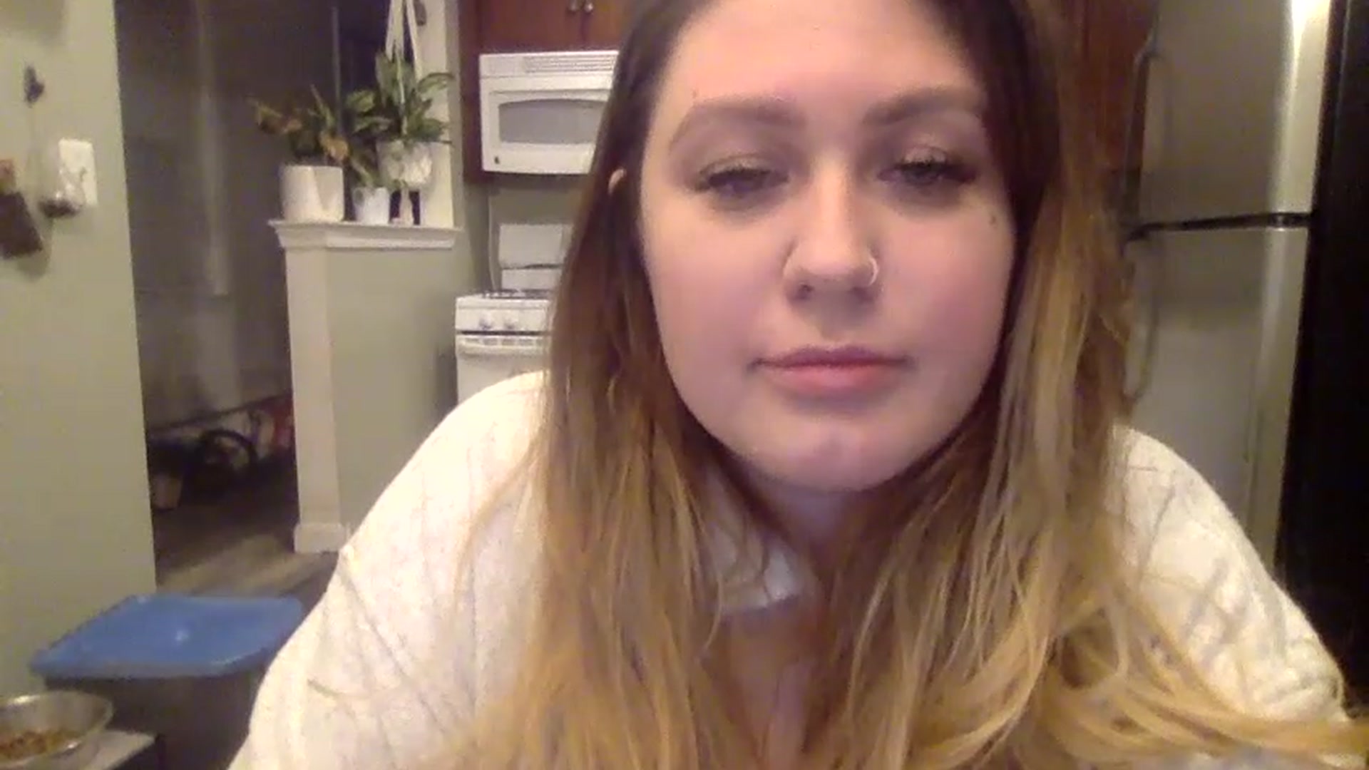 Gallery image thumbnail from ellegirlie's myfreecams stream on, 11/22/2022, 02:22 image 16 of 20