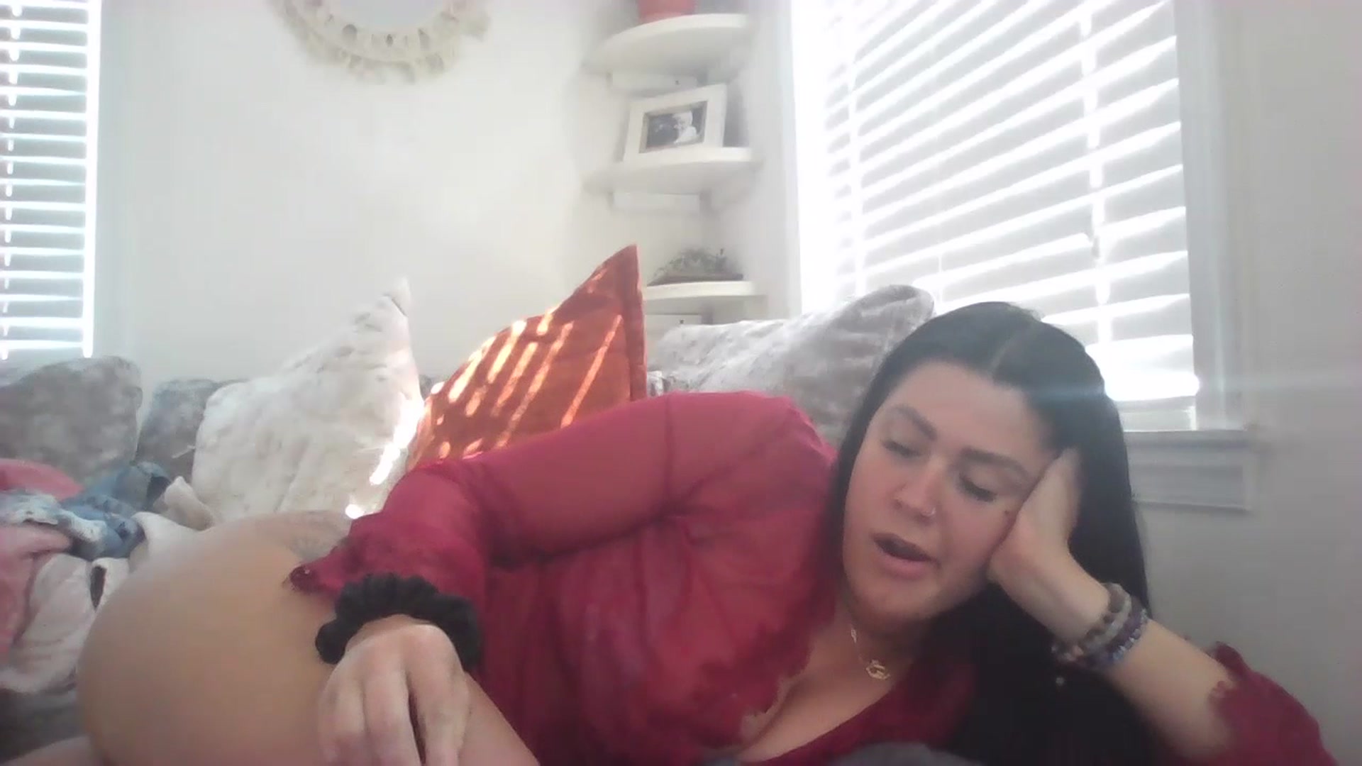 Gallery image thumbnail from ellegirlie's myfreecams stream on, 07/18/2023, 19:27 image 17 of 20