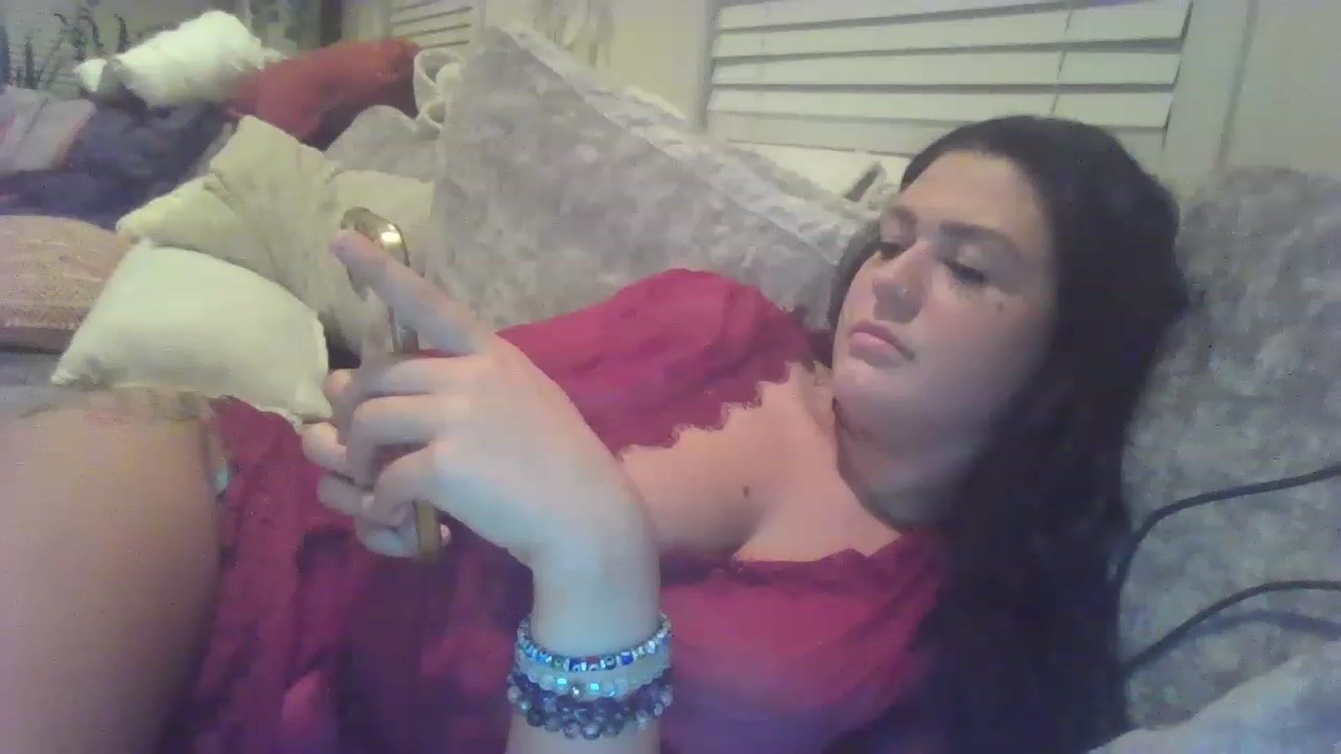 Gallery image thumbnail from ellegirlie's myfreecams stream on, 07/27/2023, 04:40 image 20 of 20