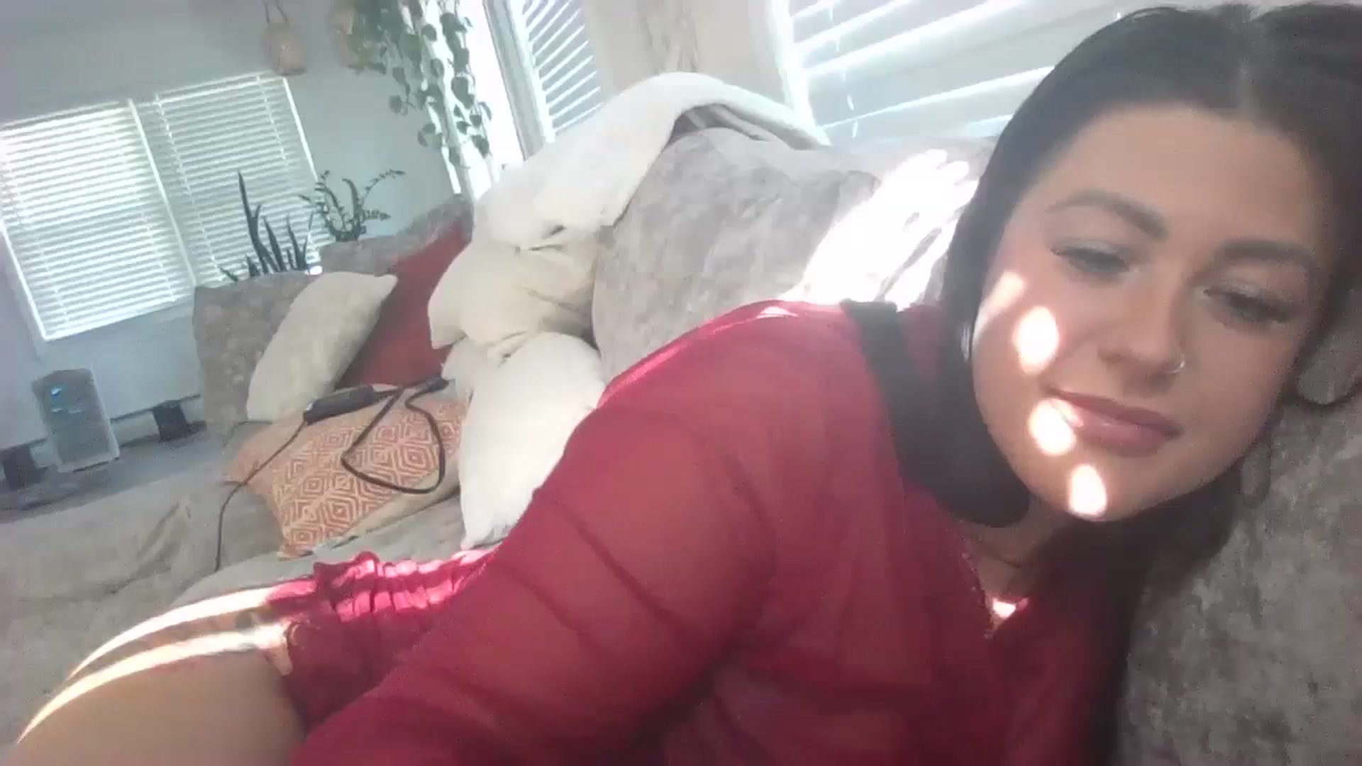 Gallery image thumbnail from ellegirlie's myfreecams stream on, 08/13/2023, 21:22 image 7 of 20