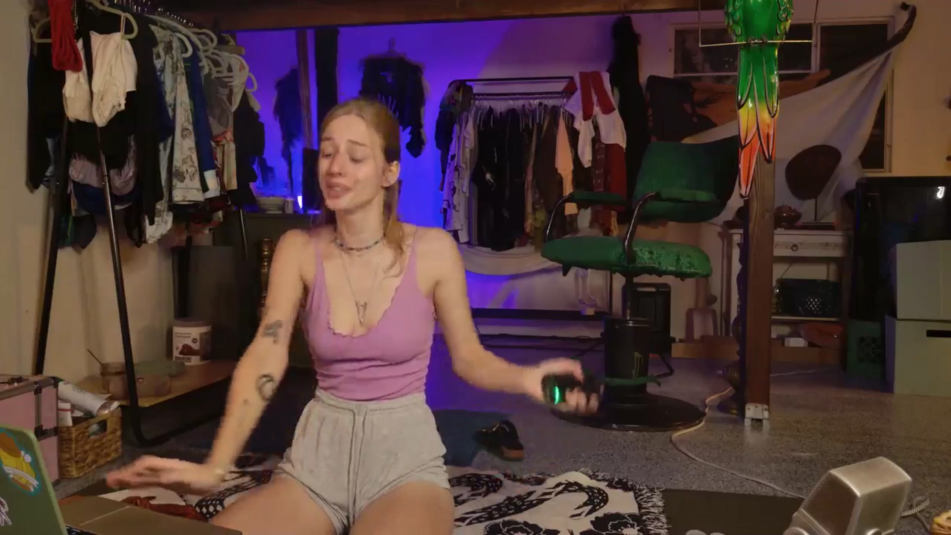 Gallery image thumbnail from ellispierce's myfreecams stream on, 10/24/2025, 08:55 image 4 of 20