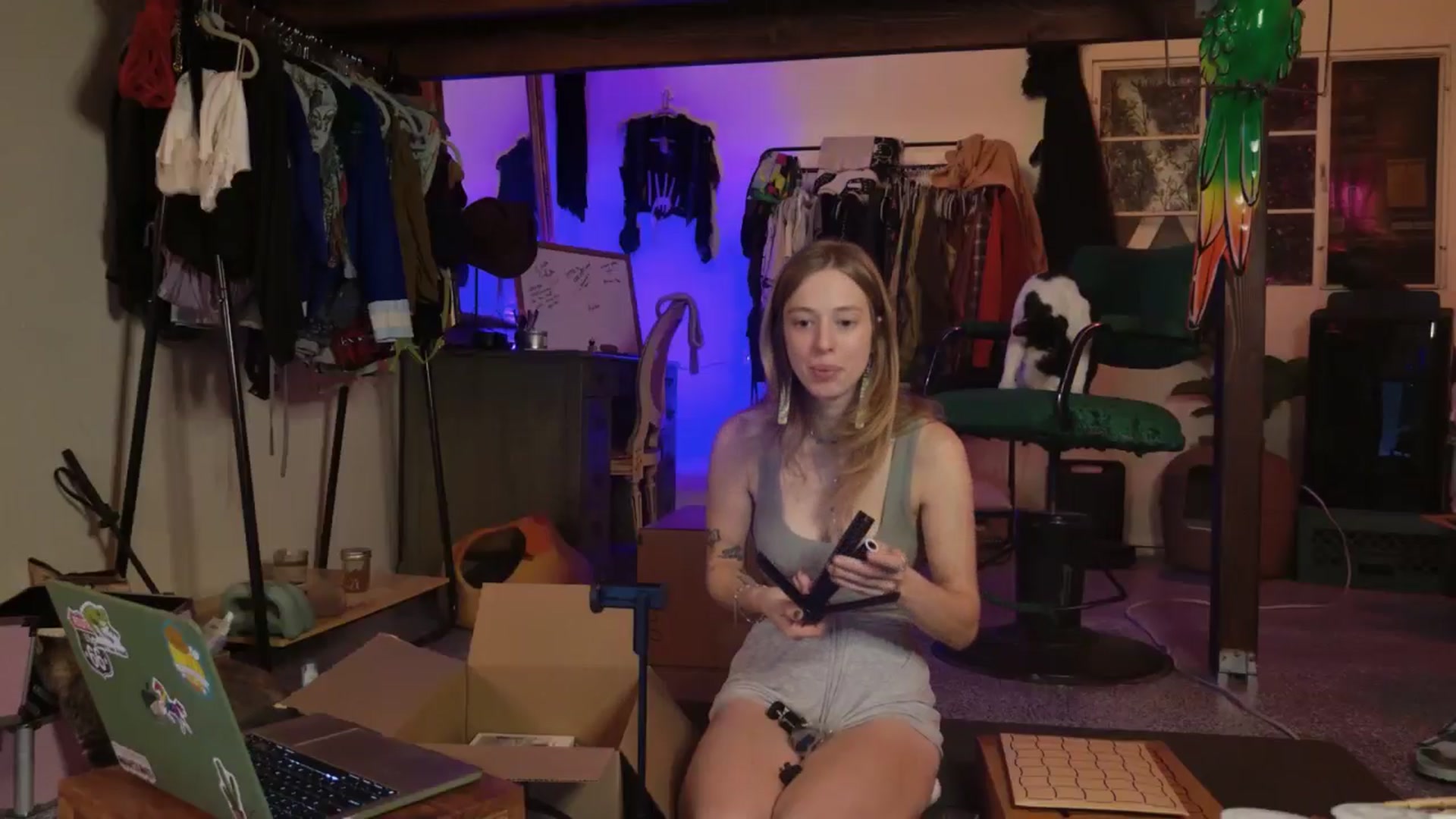 Gallery image thumbnail from ellispierce's myfreecams stream on, 10/28/2025, 08:02 image 6 of 20