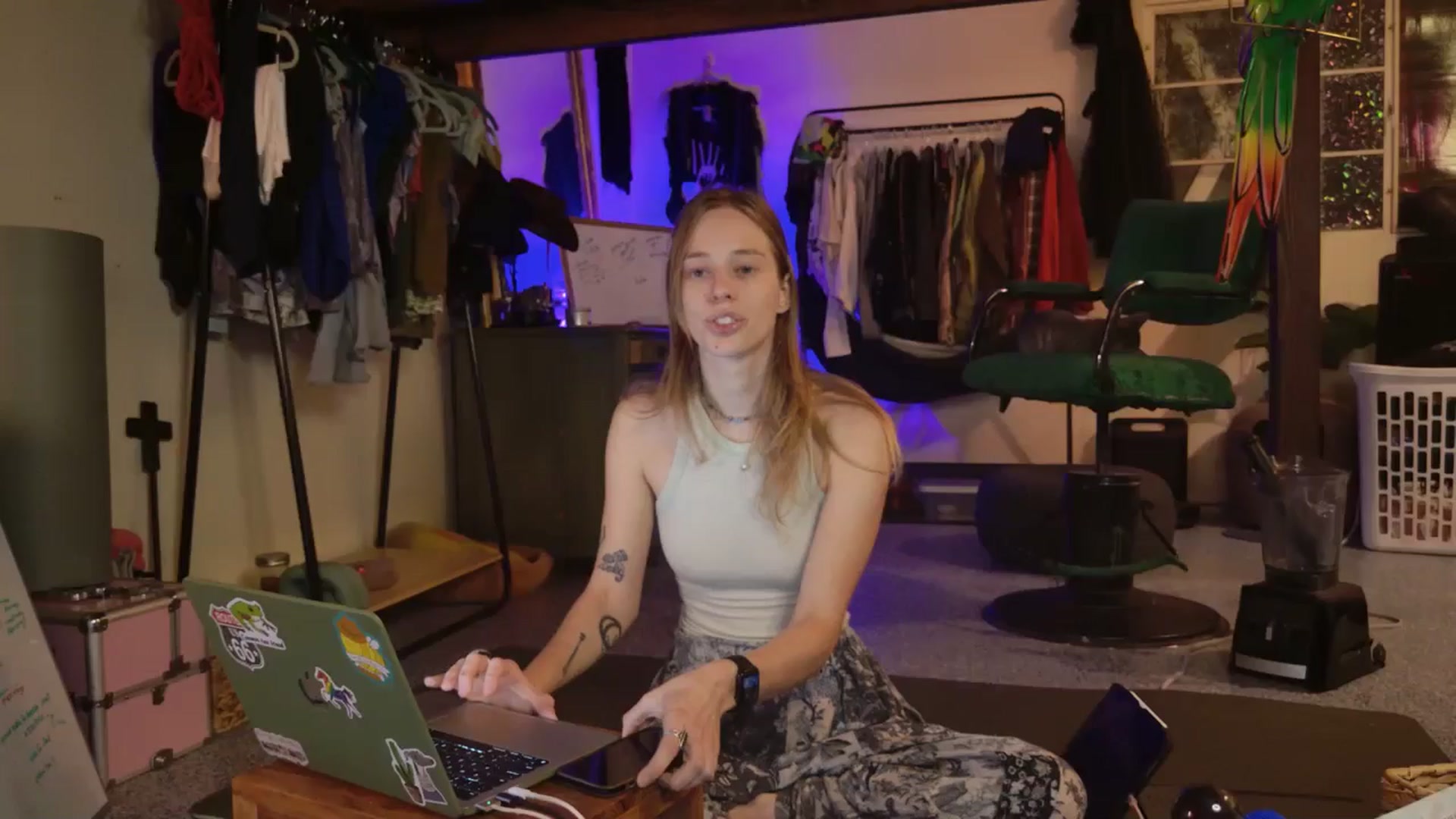 Gallery image thumbnail from ellispierce's myfreecams stream on, 11/02/2025, 09:21 image 1 of 20