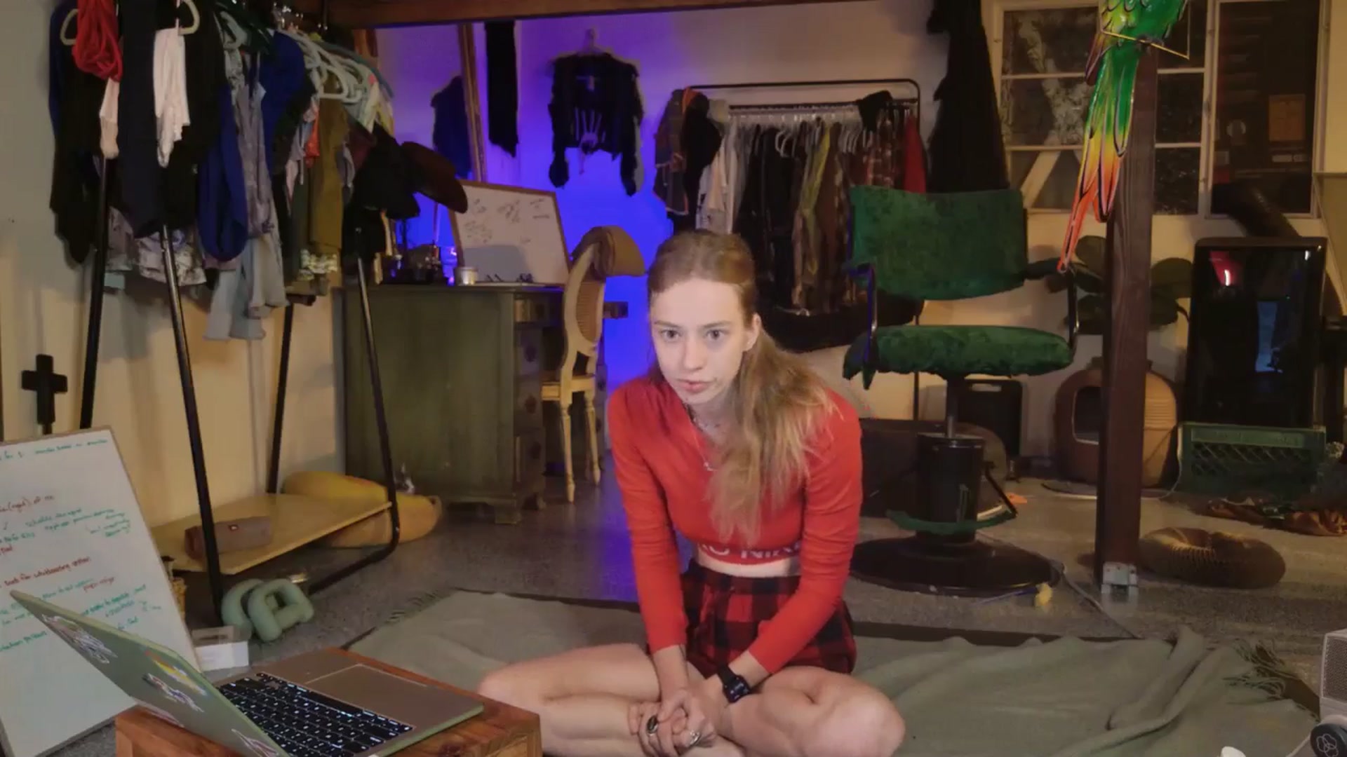 Gallery image thumbnail from ellispierce's myfreecams stream on, 11/03/2025, 06:14 image 8 of 20
