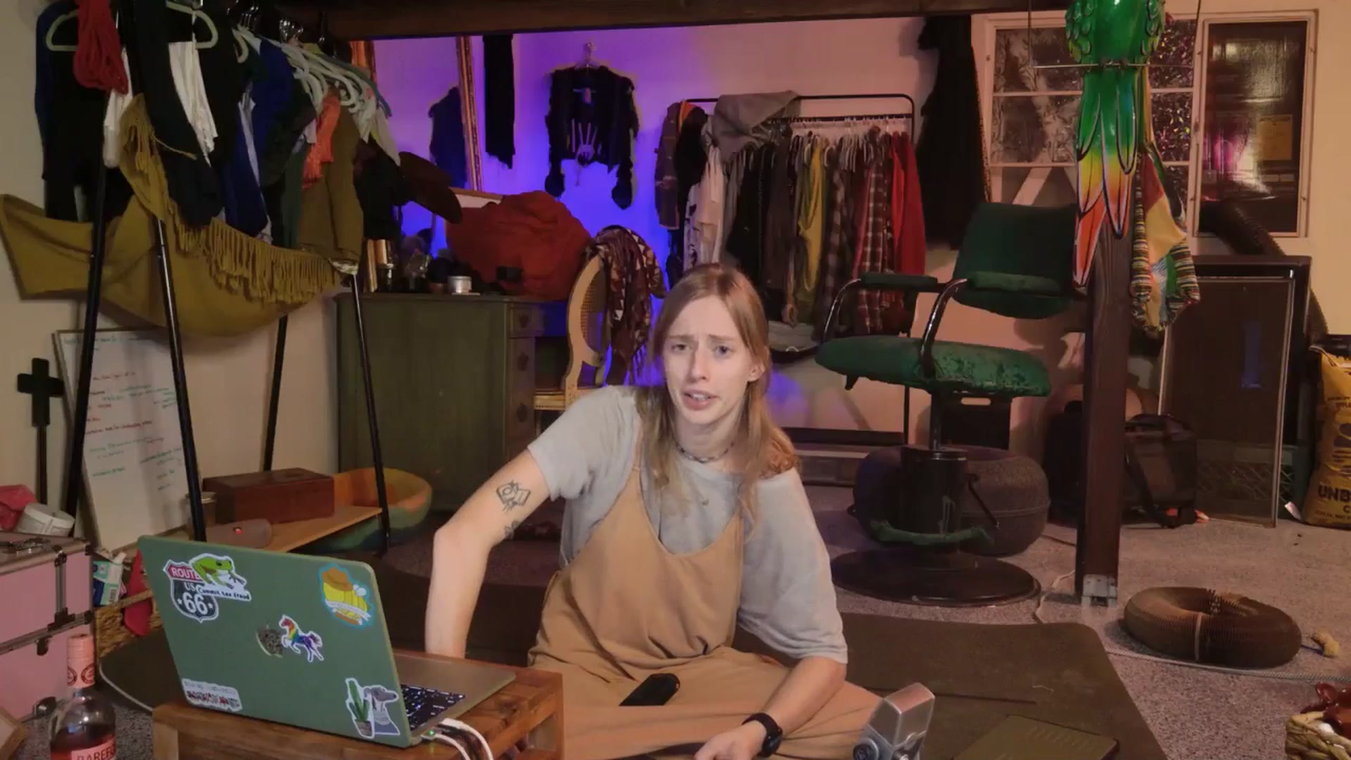 Gallery image thumbnail from ellispierce's myfreecams stream on, 11/06/2025, 09:46 image 4 of 20