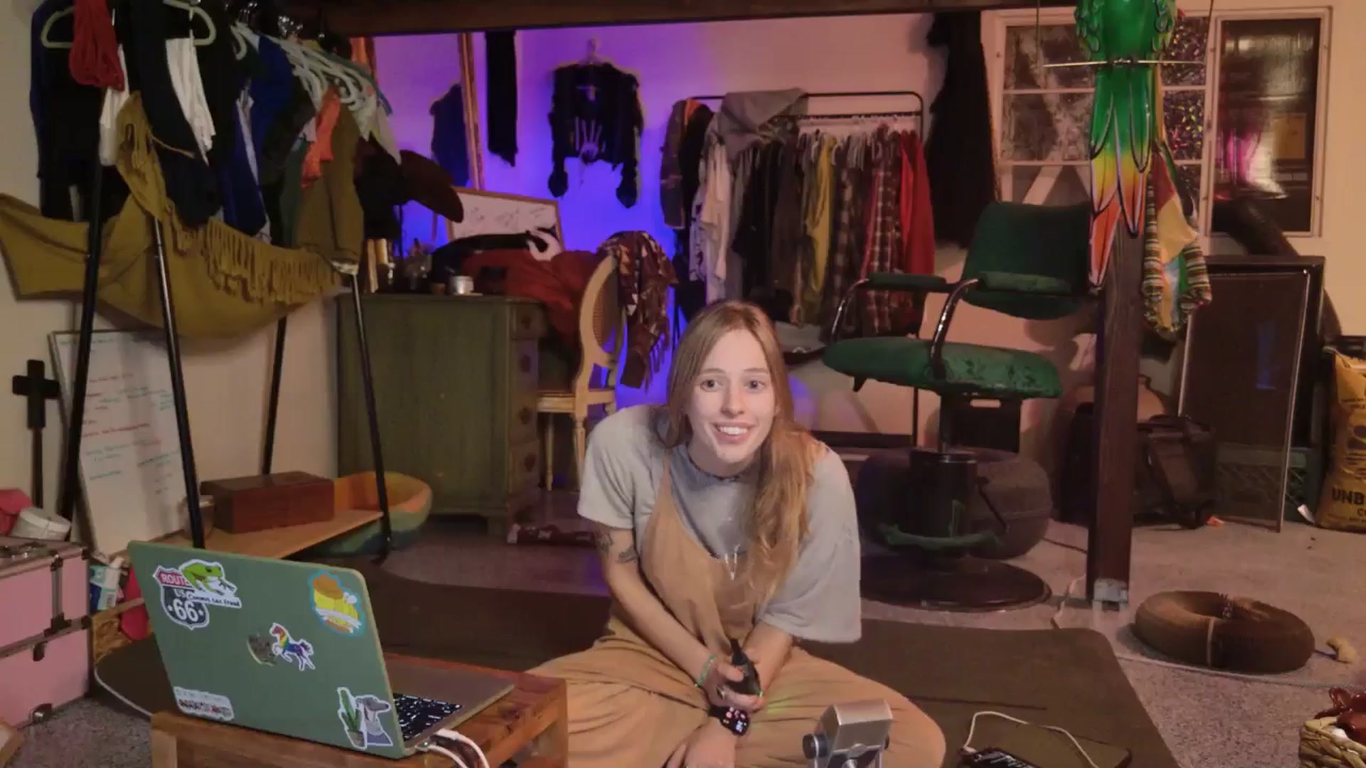 Gallery image thumbnail from ellispierce's myfreecams stream on, 11/06/2025, 10:36 image 3 of 20