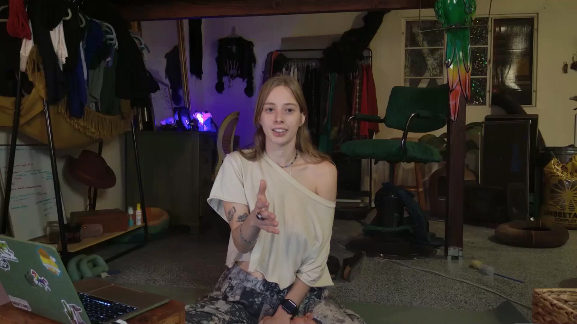 Gallery image thumbnail from ellispierce's myfreecams stream on, 11/09/2025, 11:12 image 7 of 20