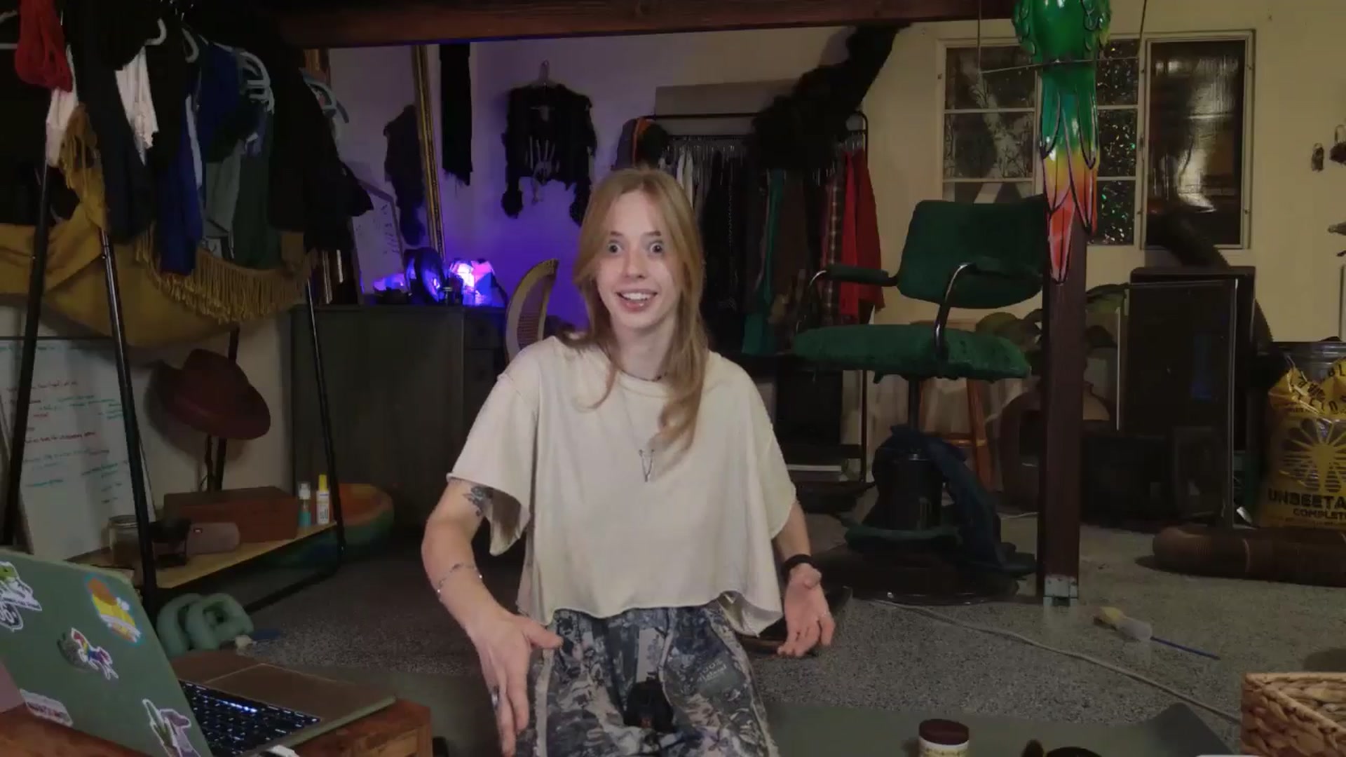 Gallery image thumbnail from ellispierce's myfreecams stream on, 11/09/2025, 11:12 image 15 of 20