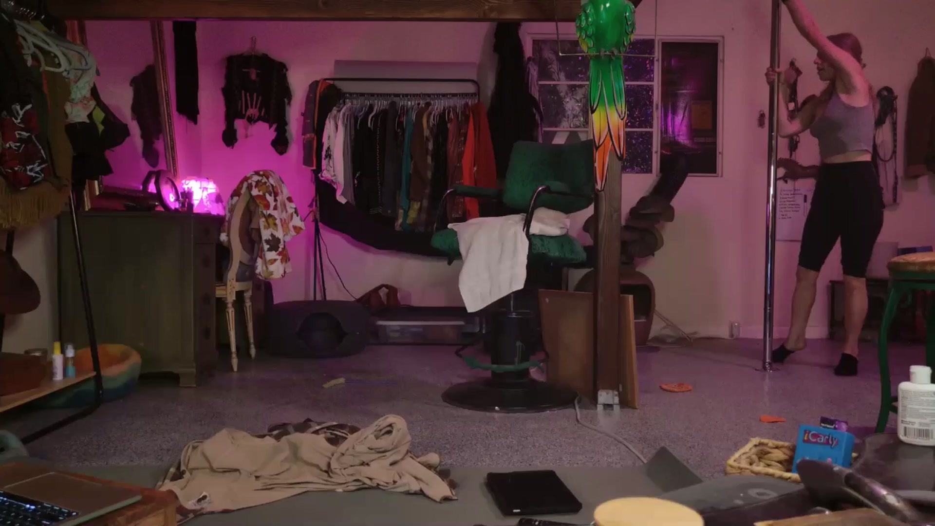 Gallery image thumbnail from ellispierce's myfreecams stream on, 11/13/2025, 08:16 image 19 of 20