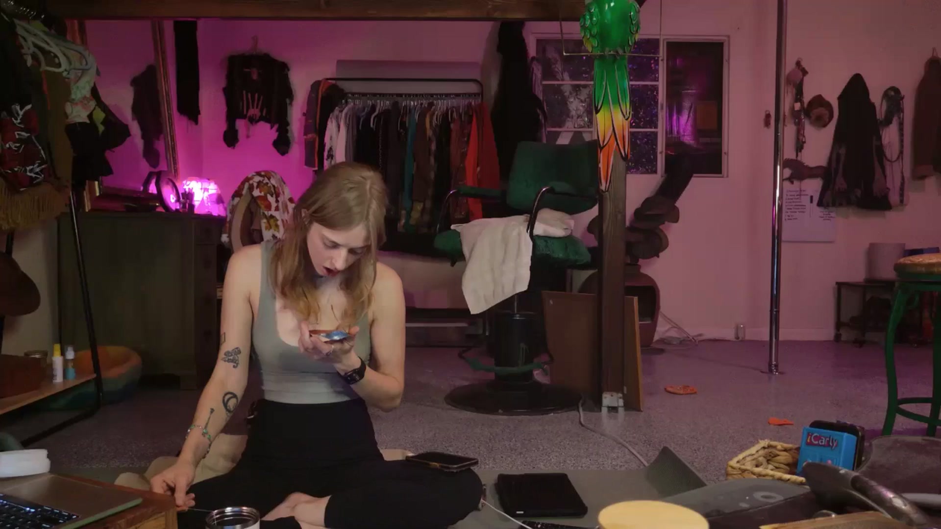 Gallery image thumbnail from ellispierce's myfreecams stream on, 11/13/2025, 08:16 image 12 of 20