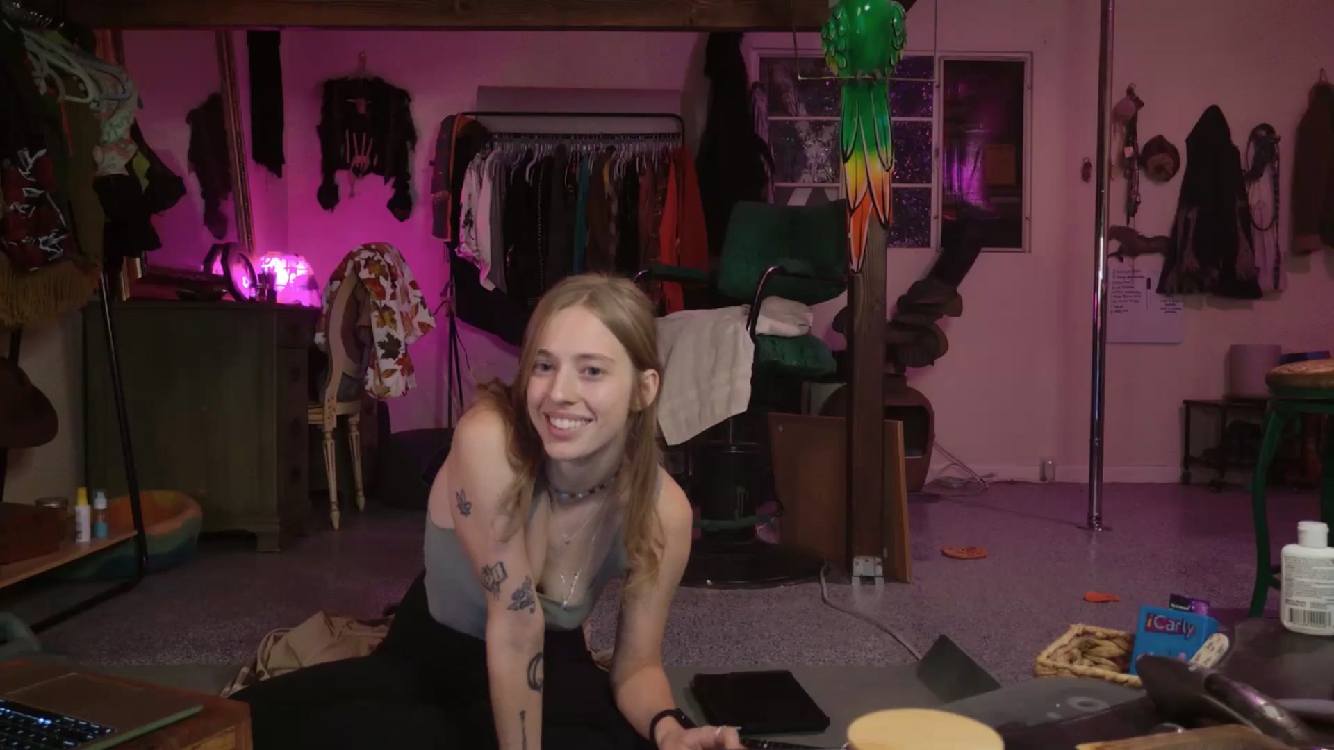 Gallery image thumbnail from ellispierce's myfreecams stream on, 11/13/2025, 08:16 image 20 of 20
