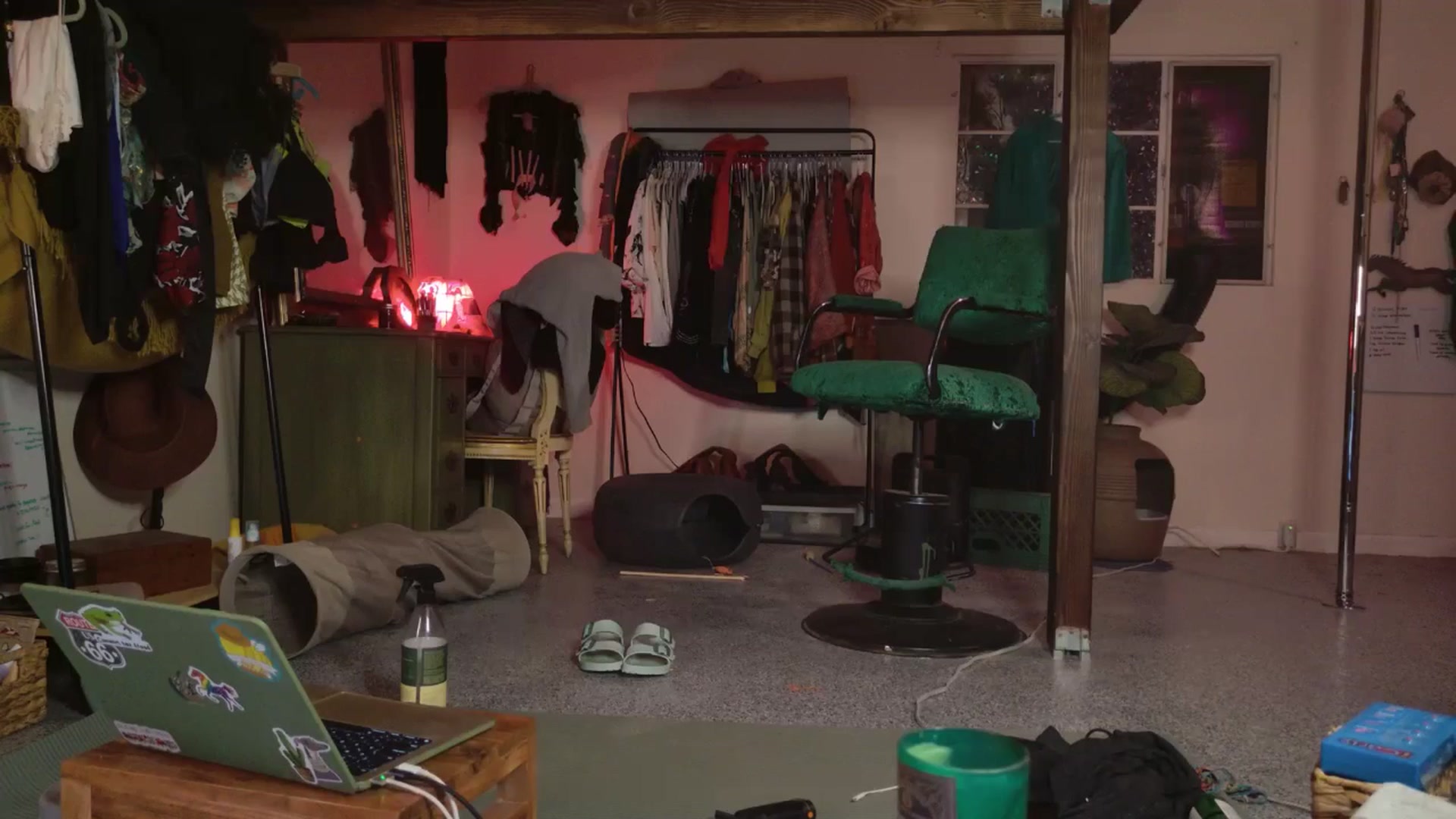 Gallery image thumbnail from ellispierce's myfreecams stream on, 11/22/2025, 08:40 image 12 of 20