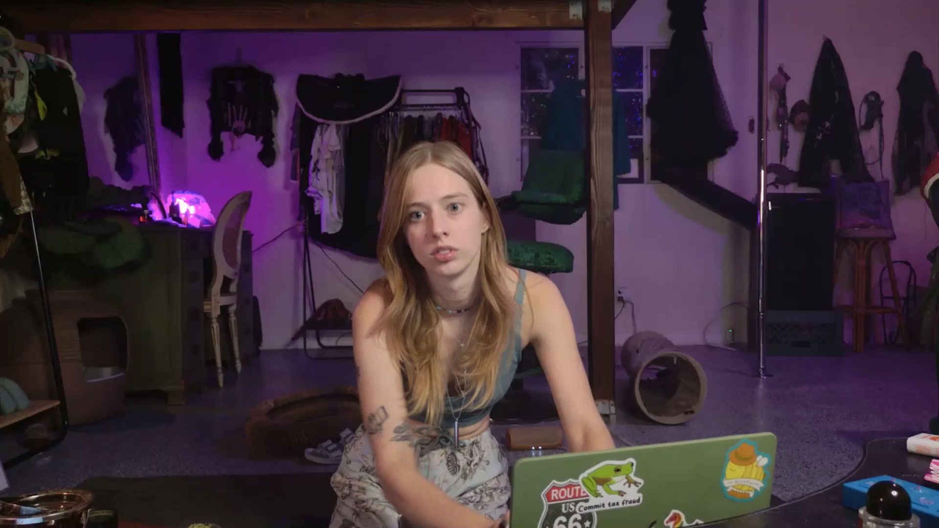 Gallery image thumbnail from ellispierce's myfreecams stream on, 12/02/2025, 09:46 image 1 of 20