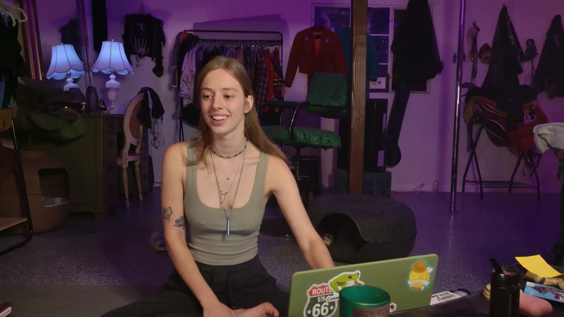 Gallery image thumbnail from ellispierce's myfreecams stream on, 12/14/2025, 08:02 image 10 of 20