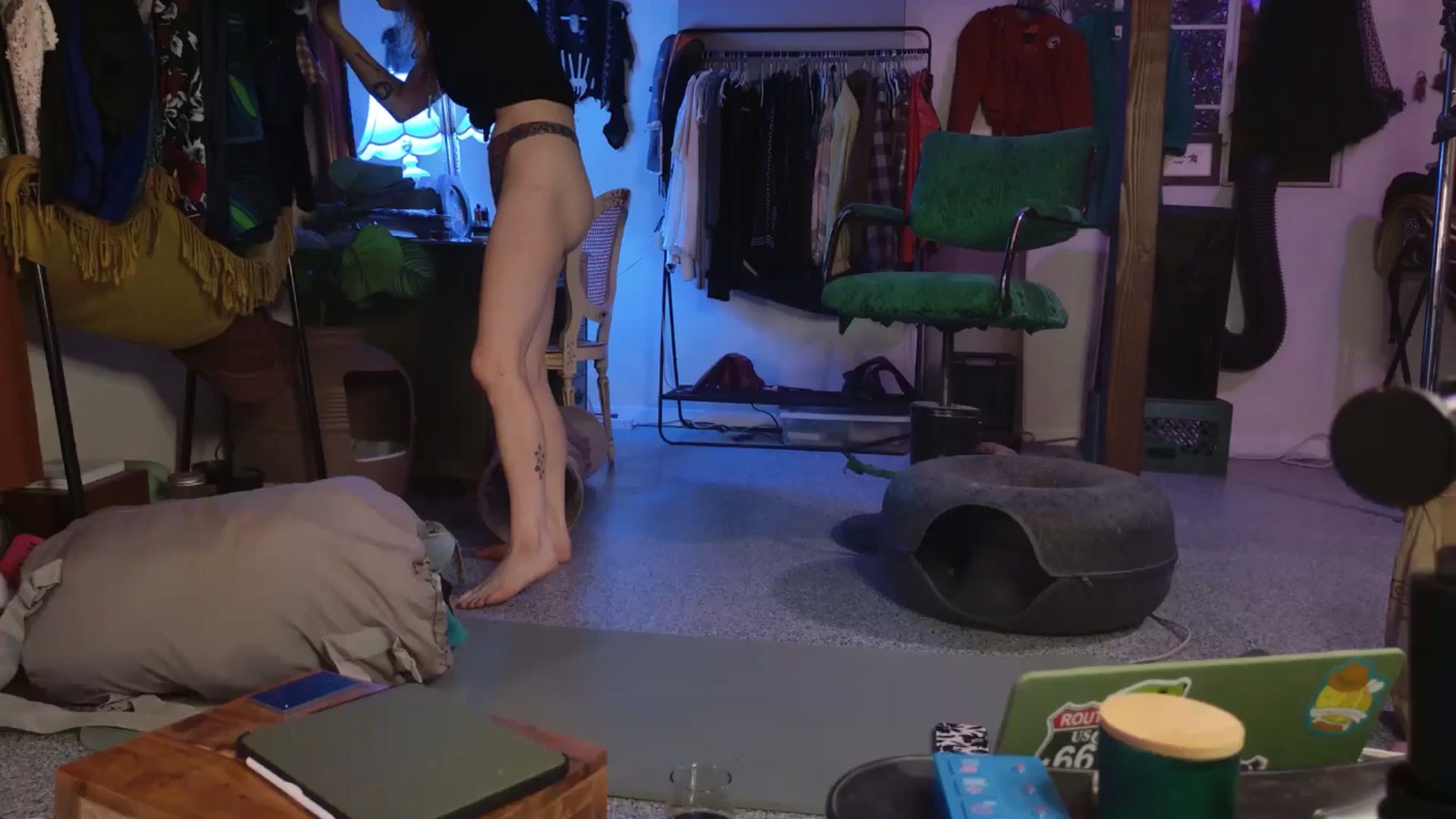 Gallery image thumbnail from ellispierce's myfreecams stream on, 12/22/2025, 08:45 image 1 of 20