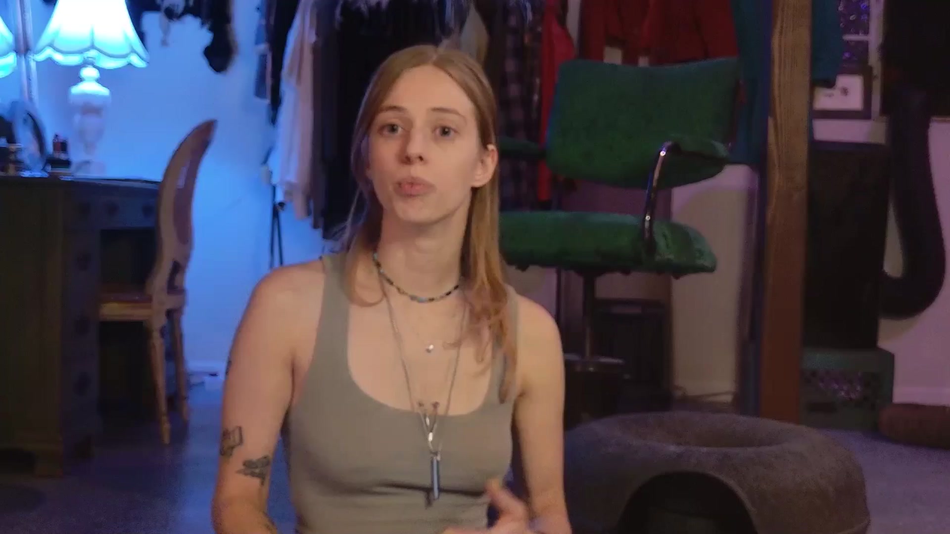 Gallery image thumbnail from ellispierce's myfreecams stream on, 12/22/2025, 11:39 image 6 of 20