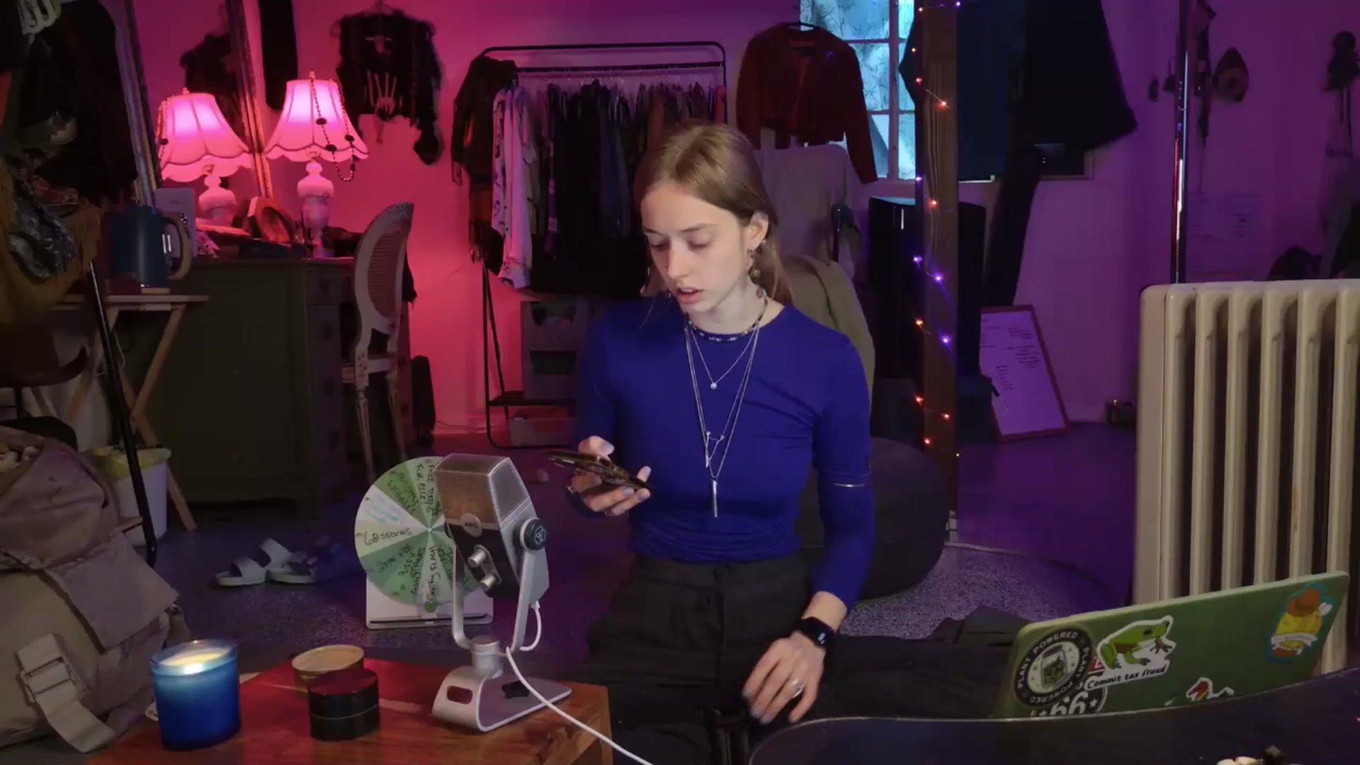 Gallery image thumbnail from ellispierce's myfreecams stream on, 01/10/2026, 16:41 image 14 of 20