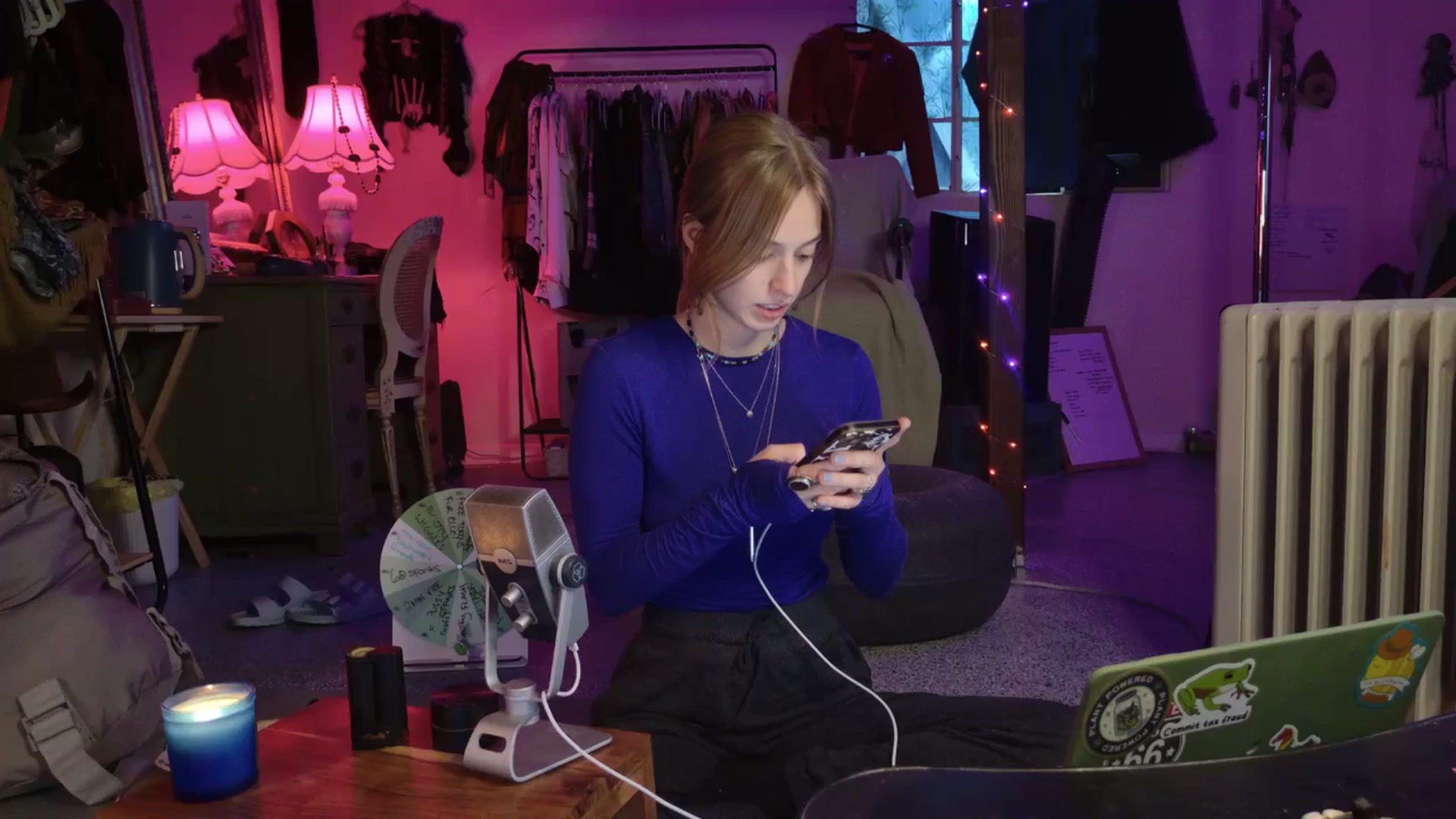 Gallery image thumbnail from ellispierce's myfreecams stream on, 01/10/2026, 16:41 image 9 of 20
