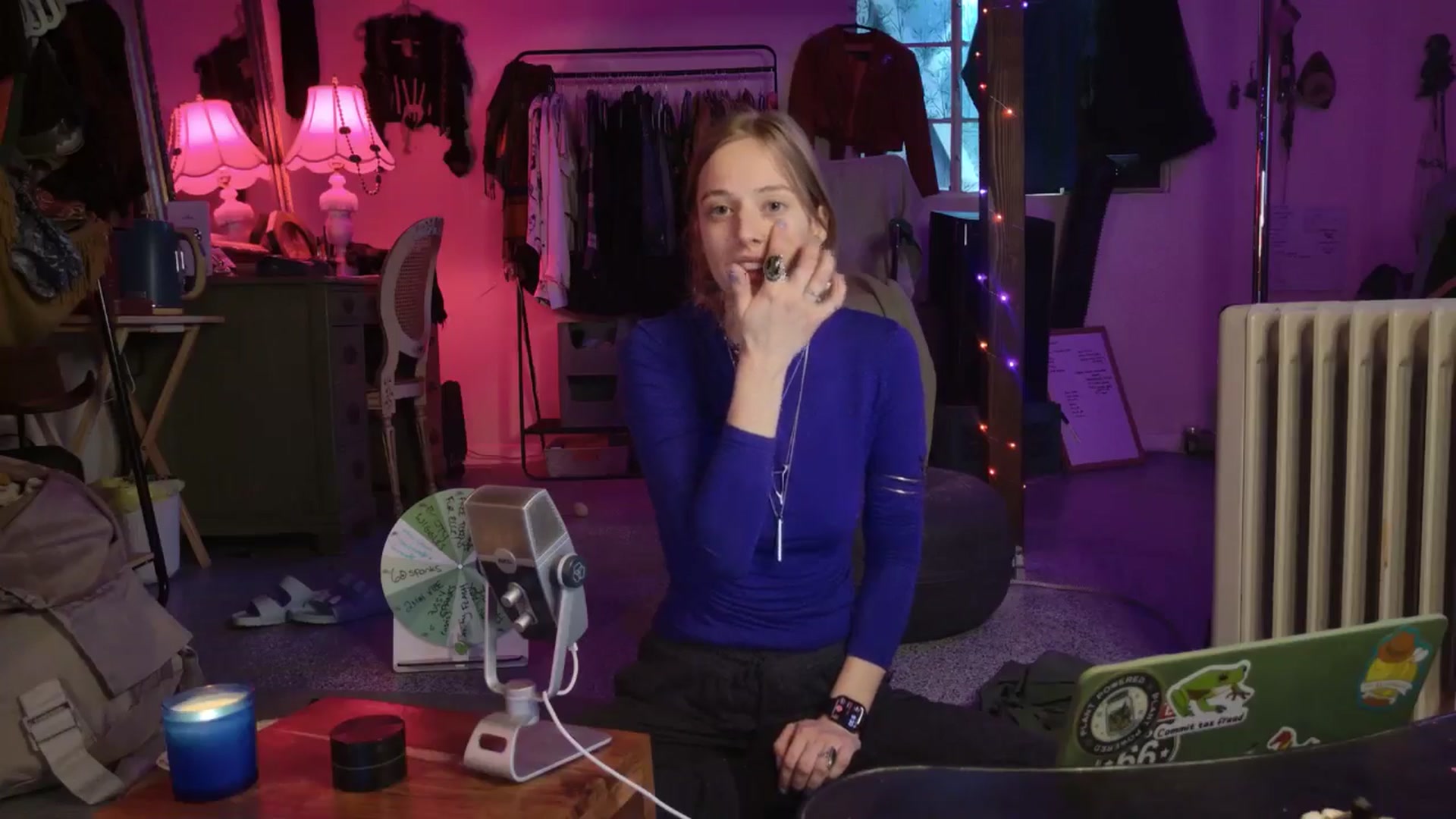 Gallery image thumbnail from ellispierce's myfreecams stream on, 01/10/2026, 16:41 image 18 of 20