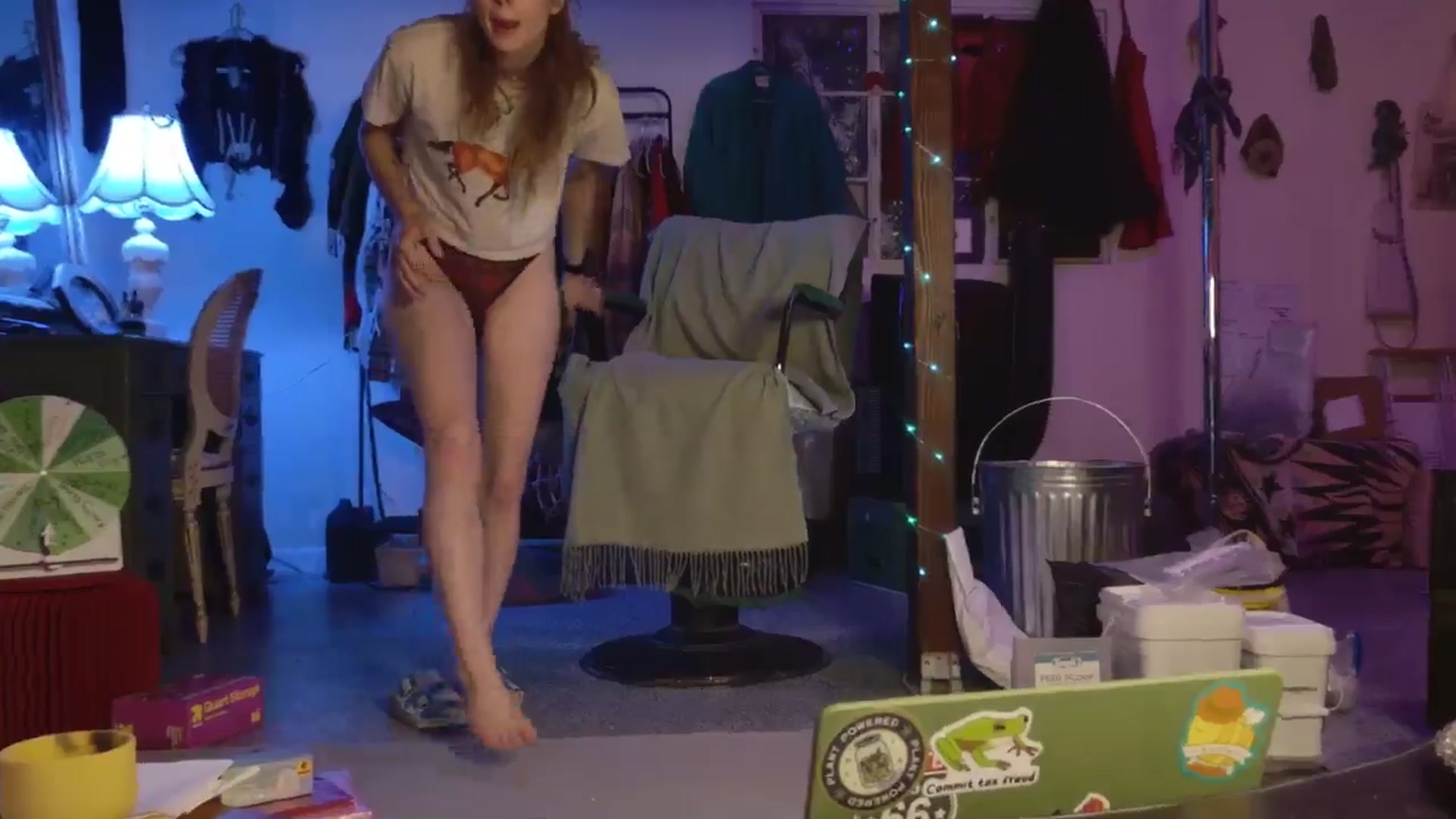 Gallery image thumbnail from ellispierce's myfreecams stream on, 02/03/2026, 07:25 image 9 of 20