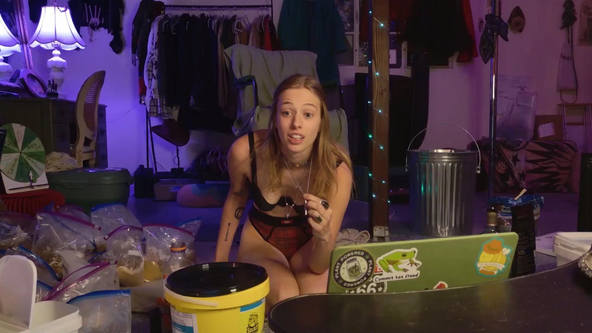 Gallery image thumbnail from ellispierce's myfreecams stream on, 02/03/2026, 11:35 image 5 of 20