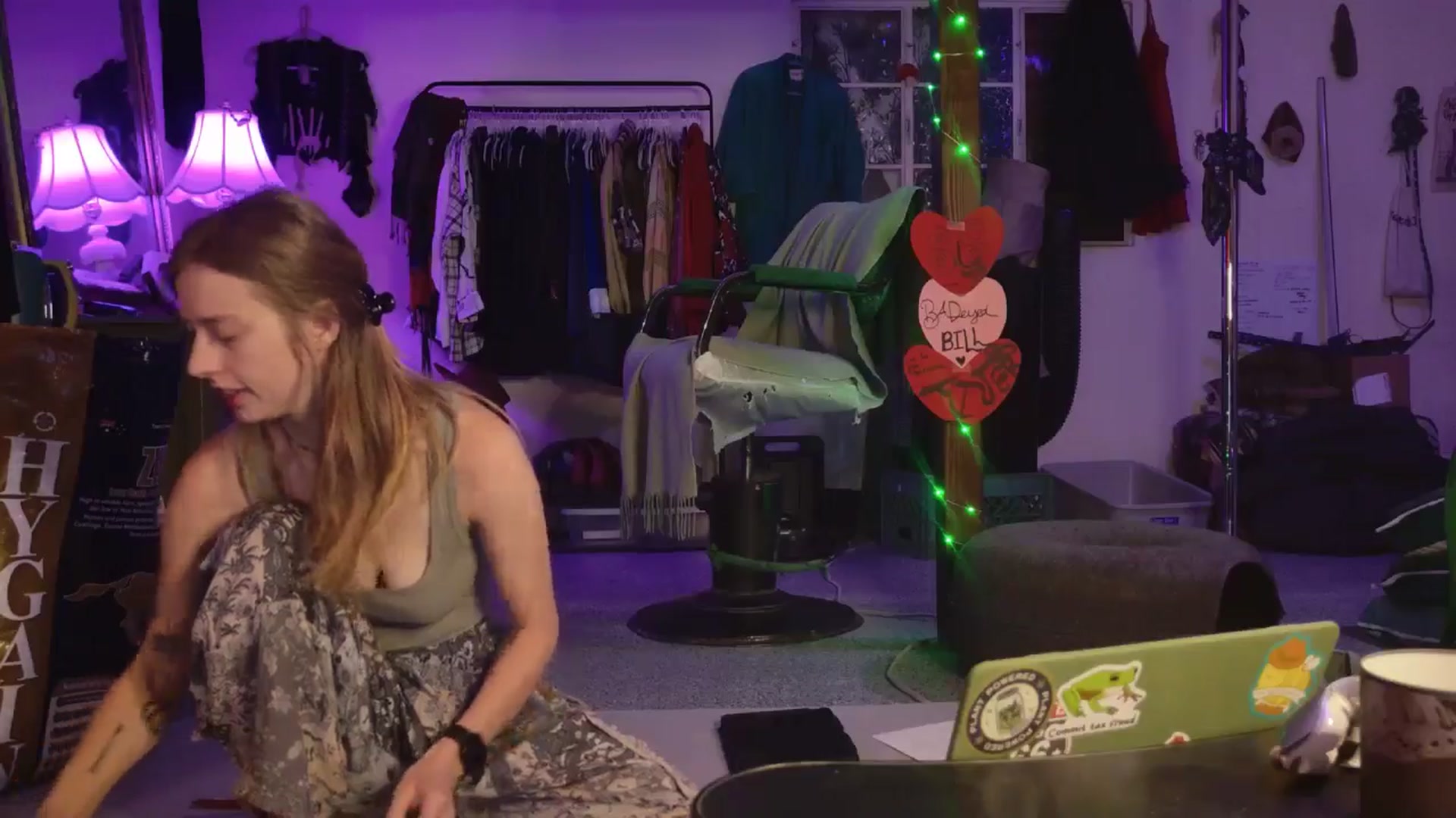Gallery image thumbnail from ellispierce's myfreecams stream on, 02/05/2026, 09:09 image 18 of 20