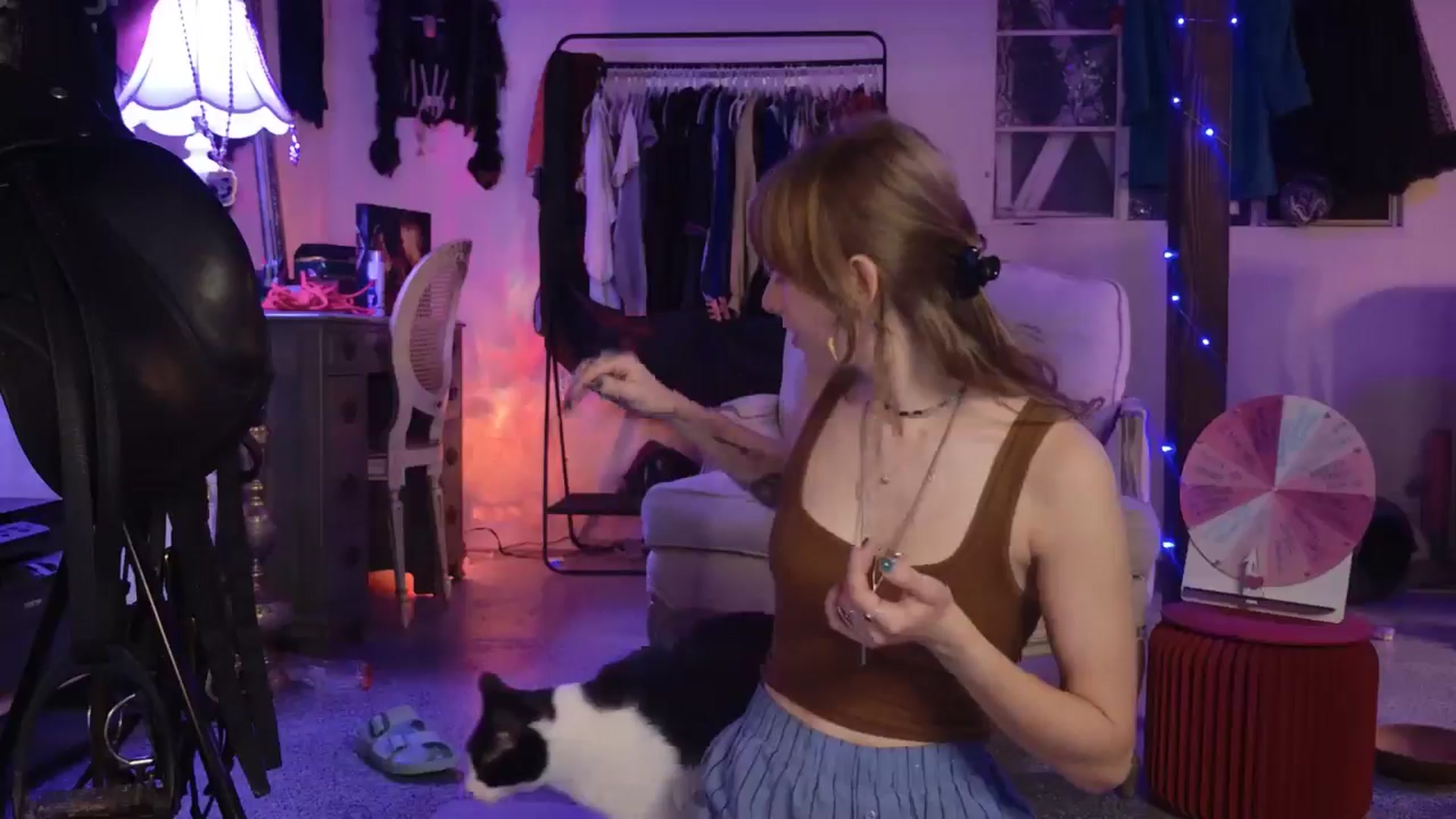 Gallery image thumbnail from ellispierce's myfreecams stream on, 03/14/2026, 09:05 image 18 of 20